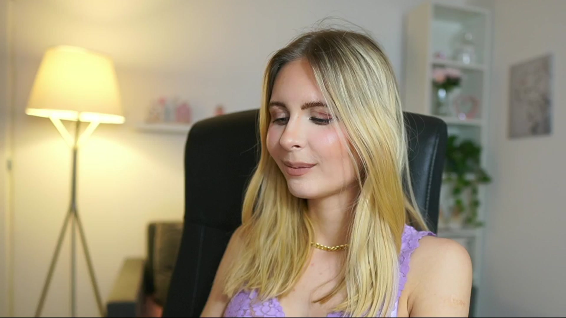 Gallery image thumbnail from Catecrago_'s myfreecams stream on, 05/27/2025, 17:47 image 20 of 20