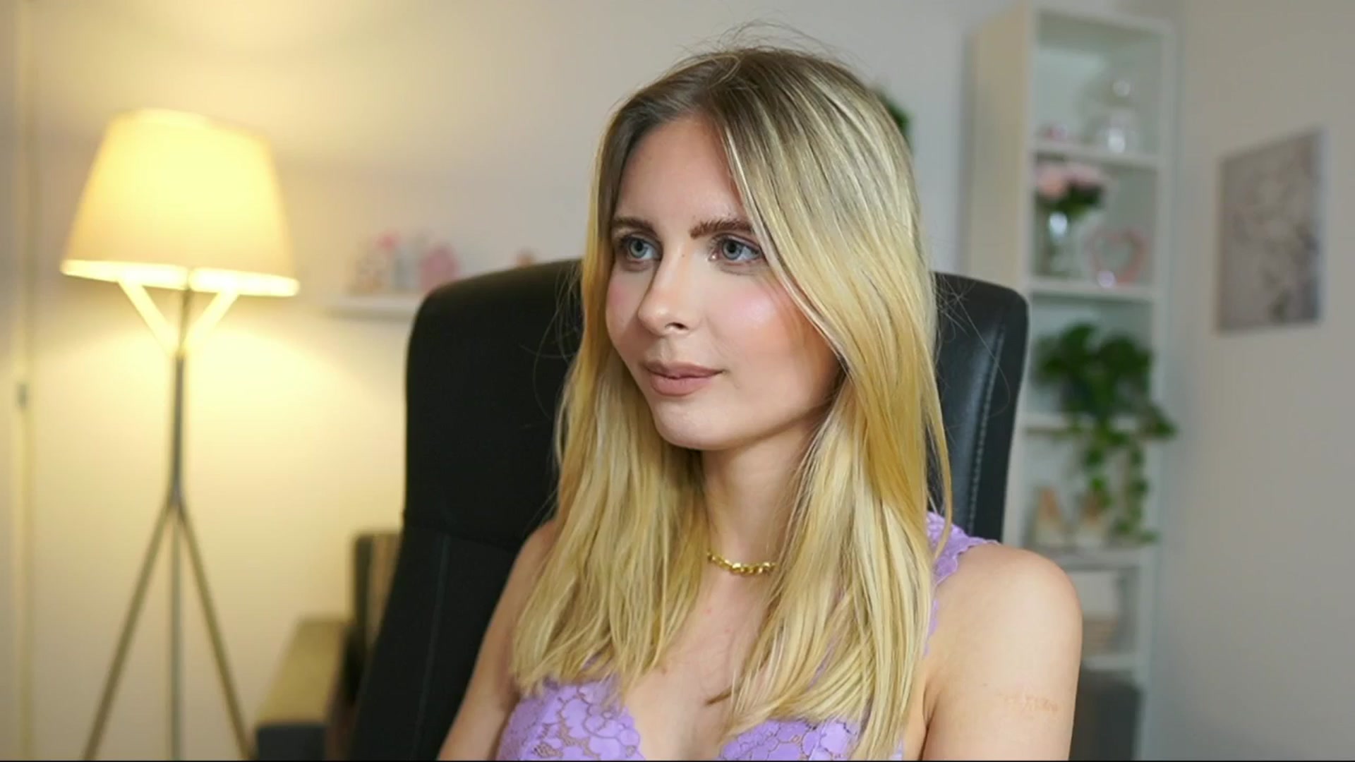 Gallery image thumbnail from Catecrago_'s myfreecams stream on, 05/27/2025, 17:47 image 2 of 20
