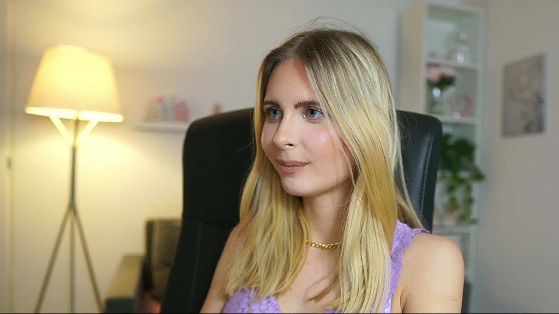 Gallery image thumbnail from Catecrago_'s myfreecams stream on, 05/27/2025, 17:47 image 19 of 20