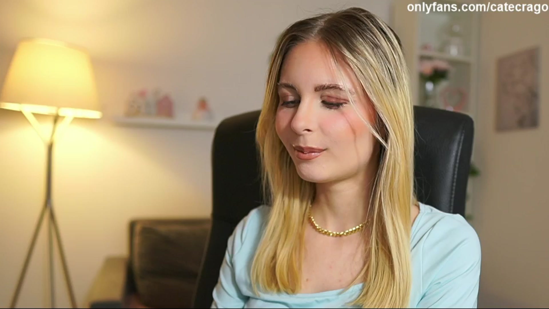 Gallery image thumbnail from Catecrago_'s myfreecams stream on, 06/25/2025, 08:26 image 7 of 20
