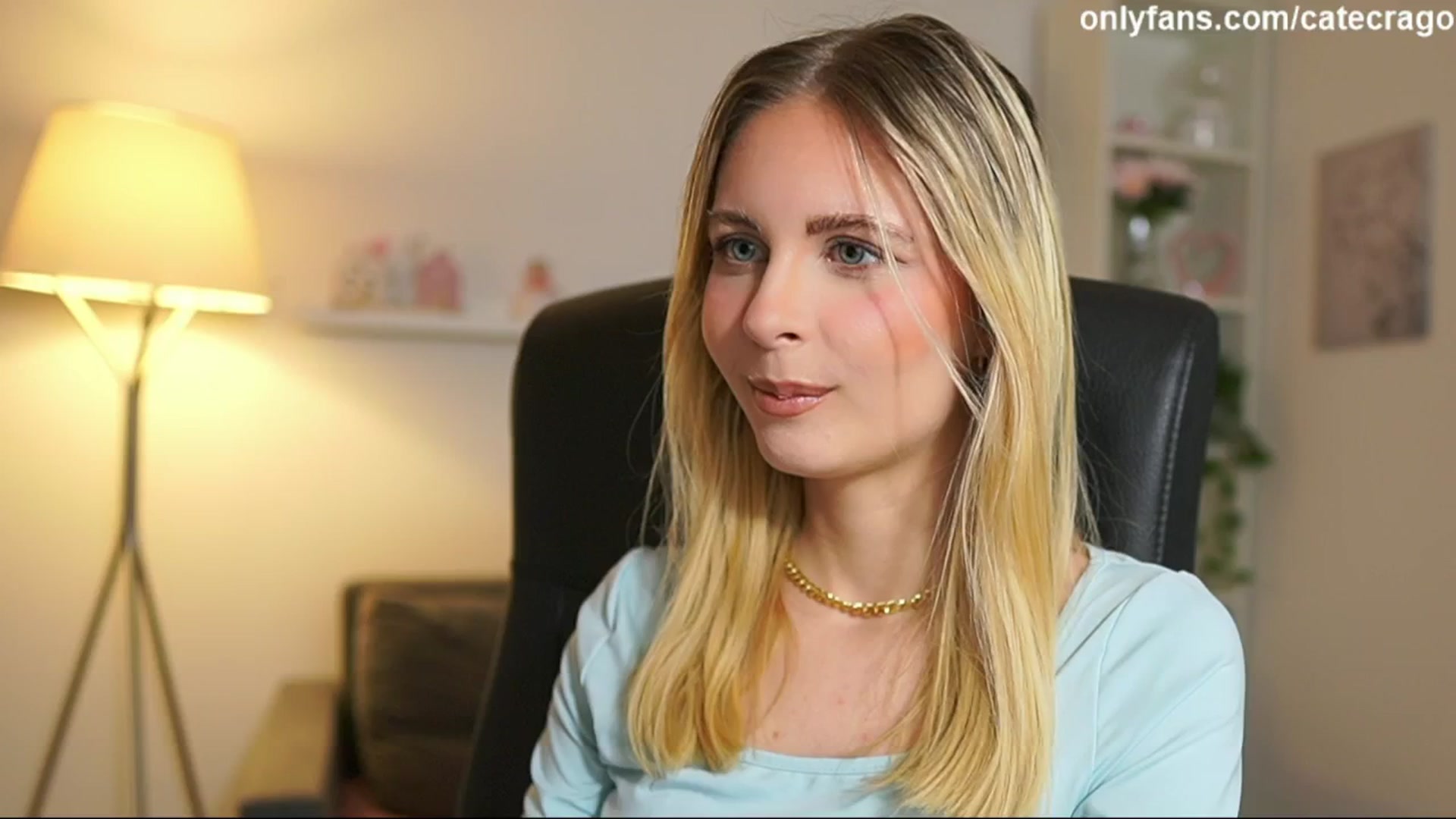 Gallery image thumbnail from Catecrago_'s myfreecams stream on, 06/25/2025, 08:26 image 16 of 20
