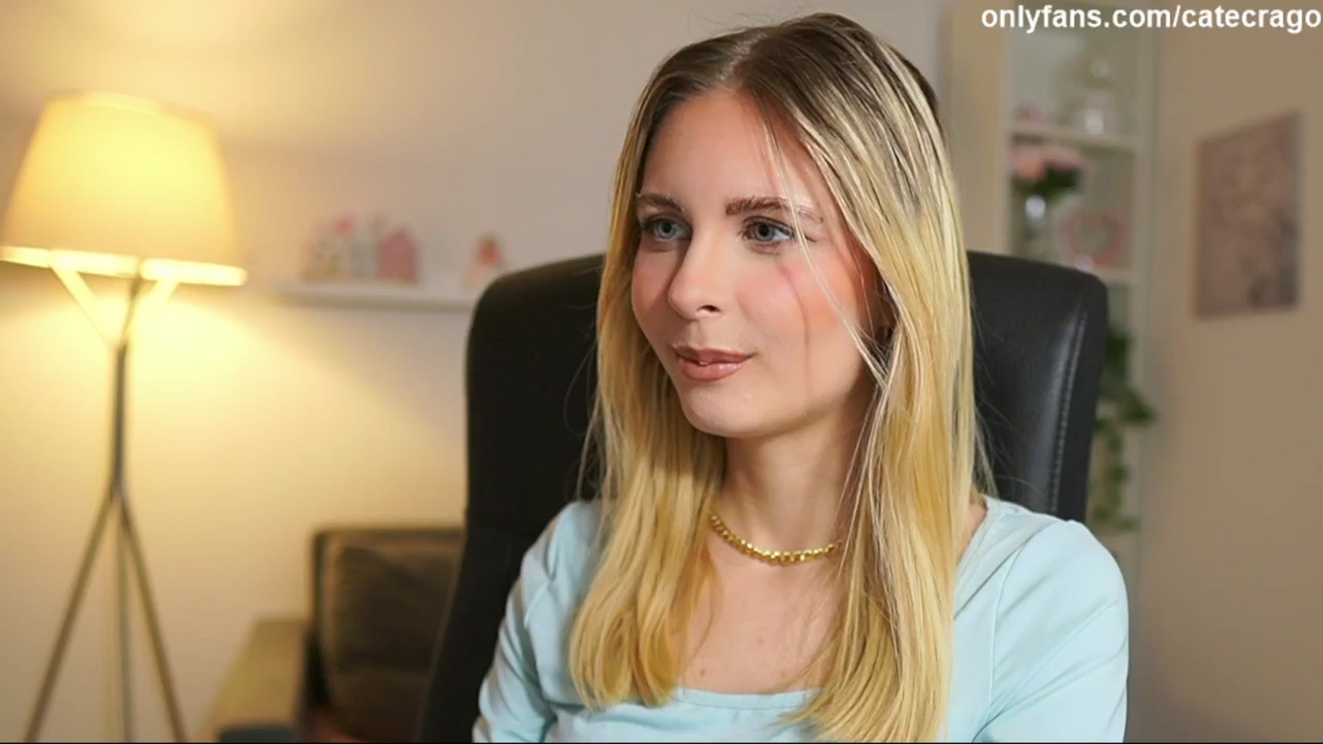 Gallery image thumbnail from Catecrago_'s myfreecams stream on, 06/25/2025, 08:26 image 17 of 20