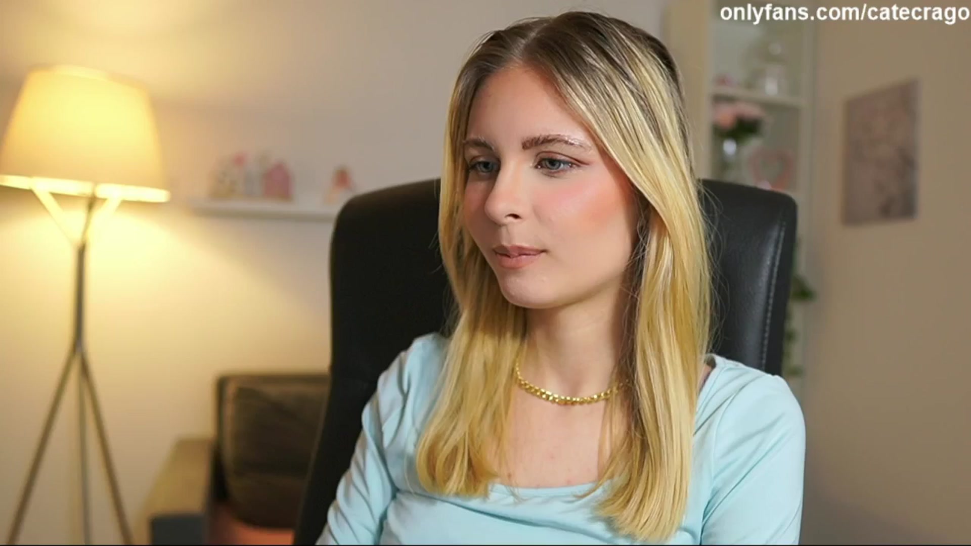 Gallery image thumbnail from Catecrago_'s myfreecams stream on, 06/25/2025, 10:57 image 3 of 20