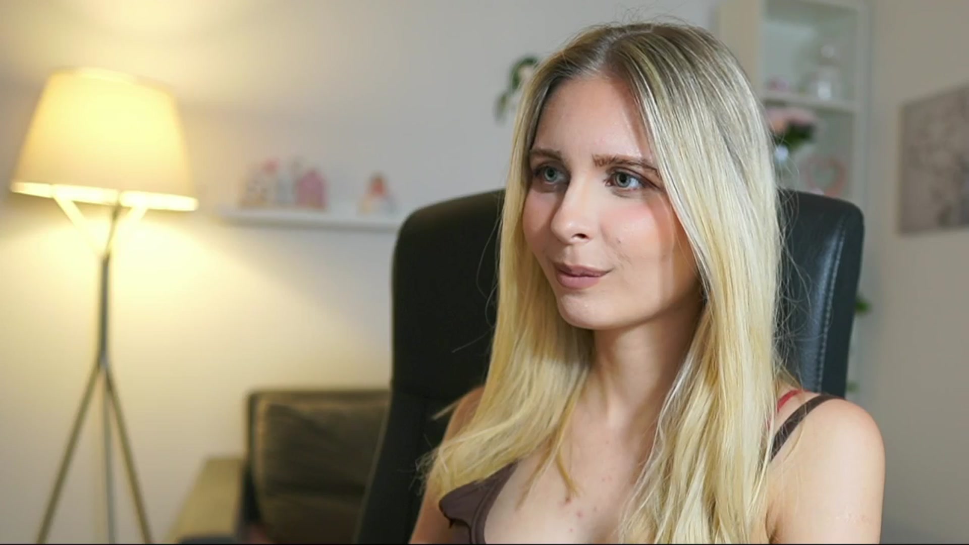 Gallery image thumbnail from Catecrago_'s myfreecams stream on, 07/01/2025, 14:48 image 9 of 20