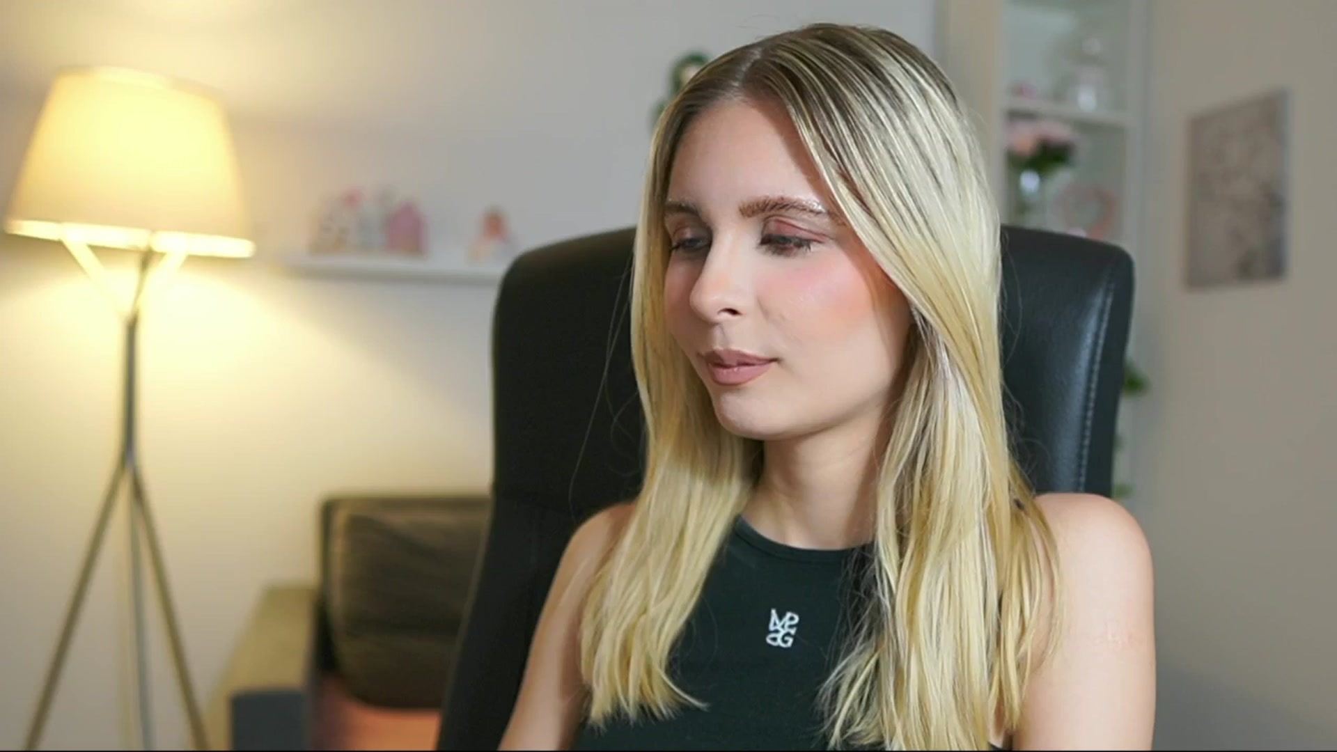 Gallery image thumbnail from Catecrago_'s myfreecams stream on, 07/03/2025, 08:13 image 10 of 20