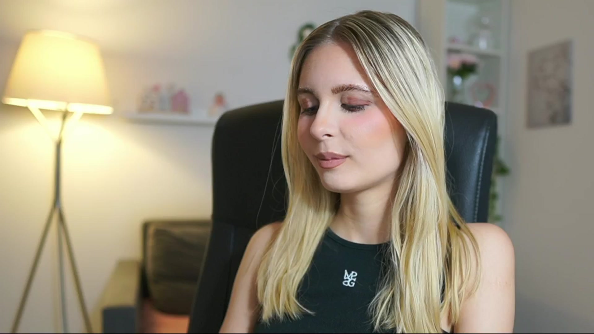 Gallery image thumbnail from Catecrago_'s myfreecams stream on, 07/03/2025, 08:13 image 6 of 20