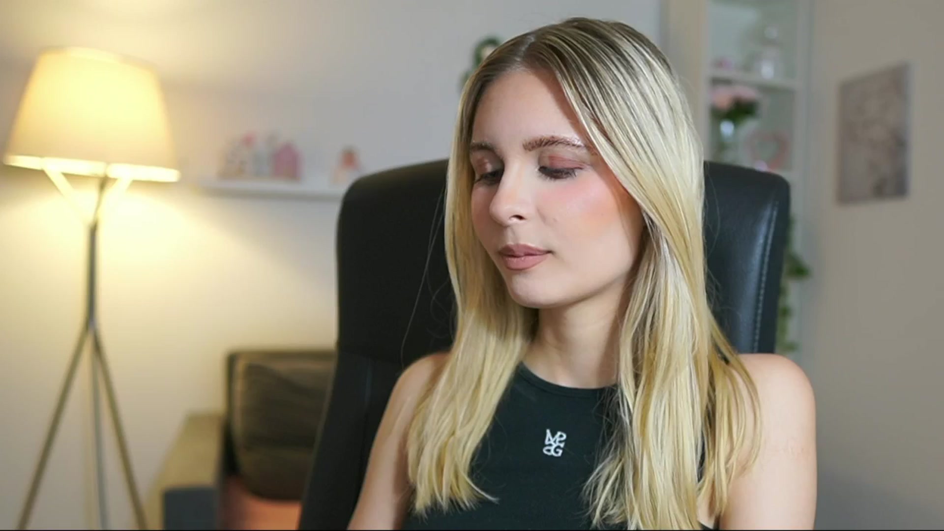 Gallery image thumbnail from Catecrago_'s myfreecams stream on, 07/03/2025, 08:13 image 7 of 20