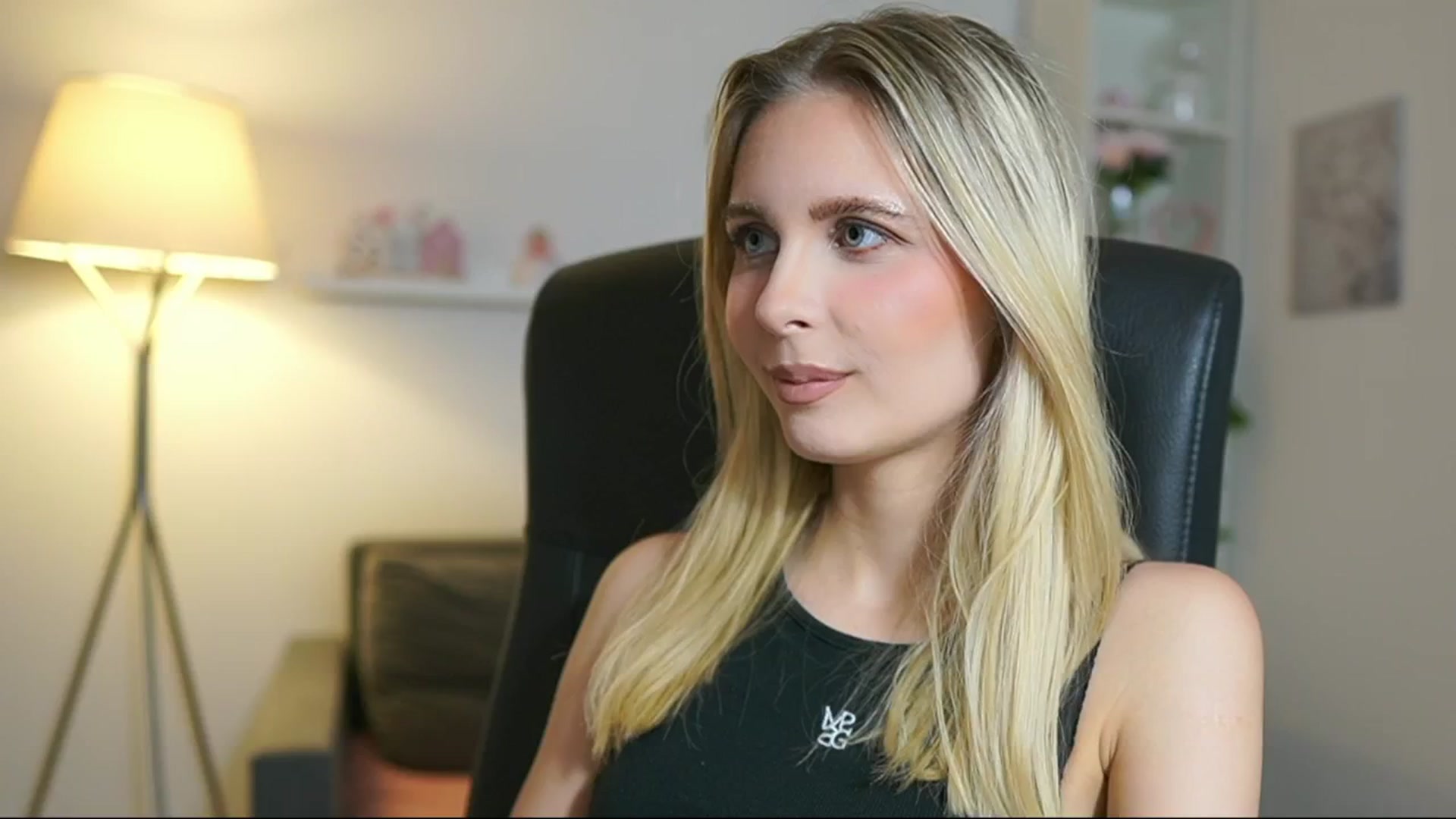 Gallery image thumbnail from Catecrago_'s myfreecams stream on, 07/03/2025, 09:04 image 1 of 20