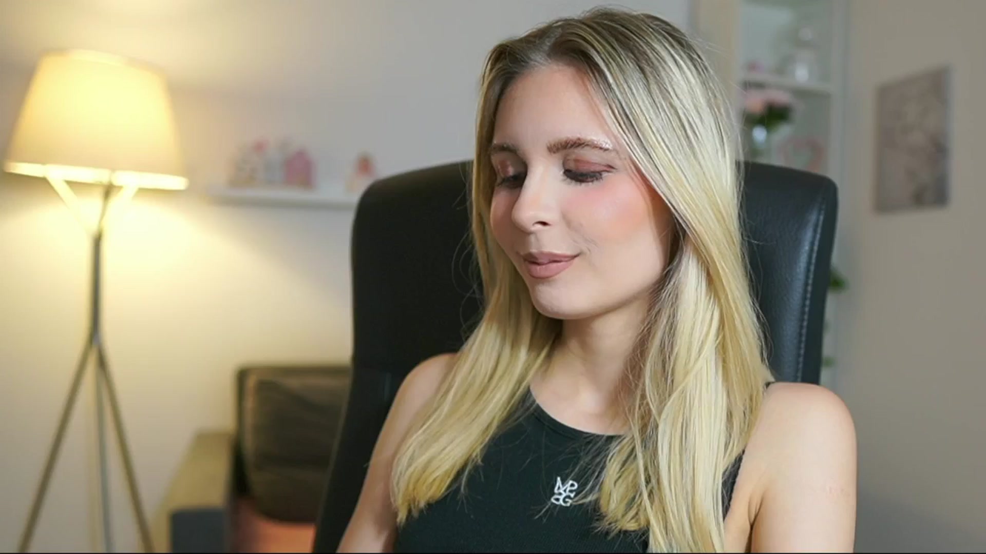 Gallery image thumbnail from Catecrago_'s myfreecams stream on, 07/03/2025, 09:04 image 5 of 20