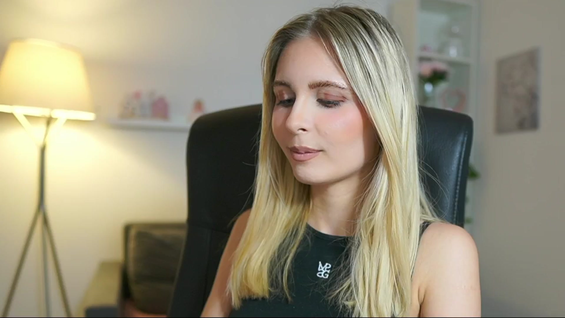 Gallery image thumbnail from Catecrago_'s myfreecams stream on, 07/03/2025, 11:55 image 2 of 20