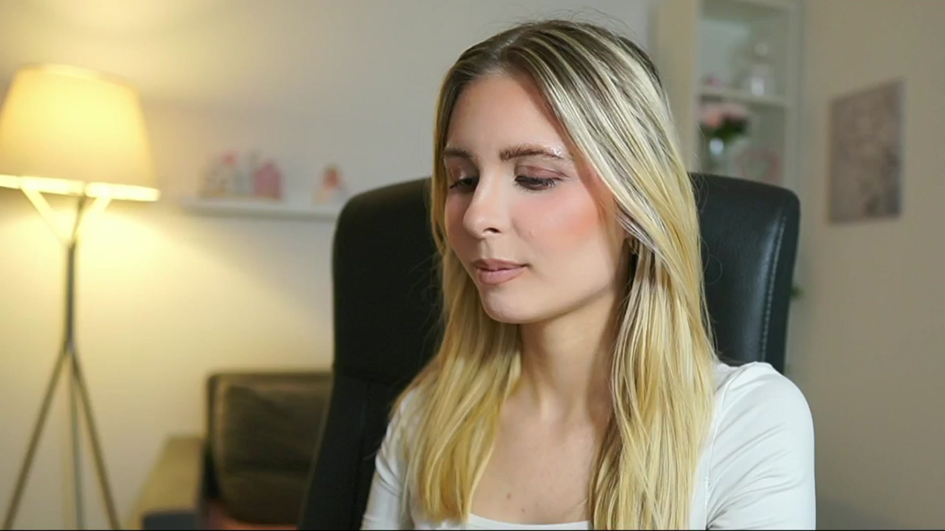Gallery image thumbnail from Catecrago_'s myfreecams stream on, 07/04/2025, 14:22 image 2 of 20