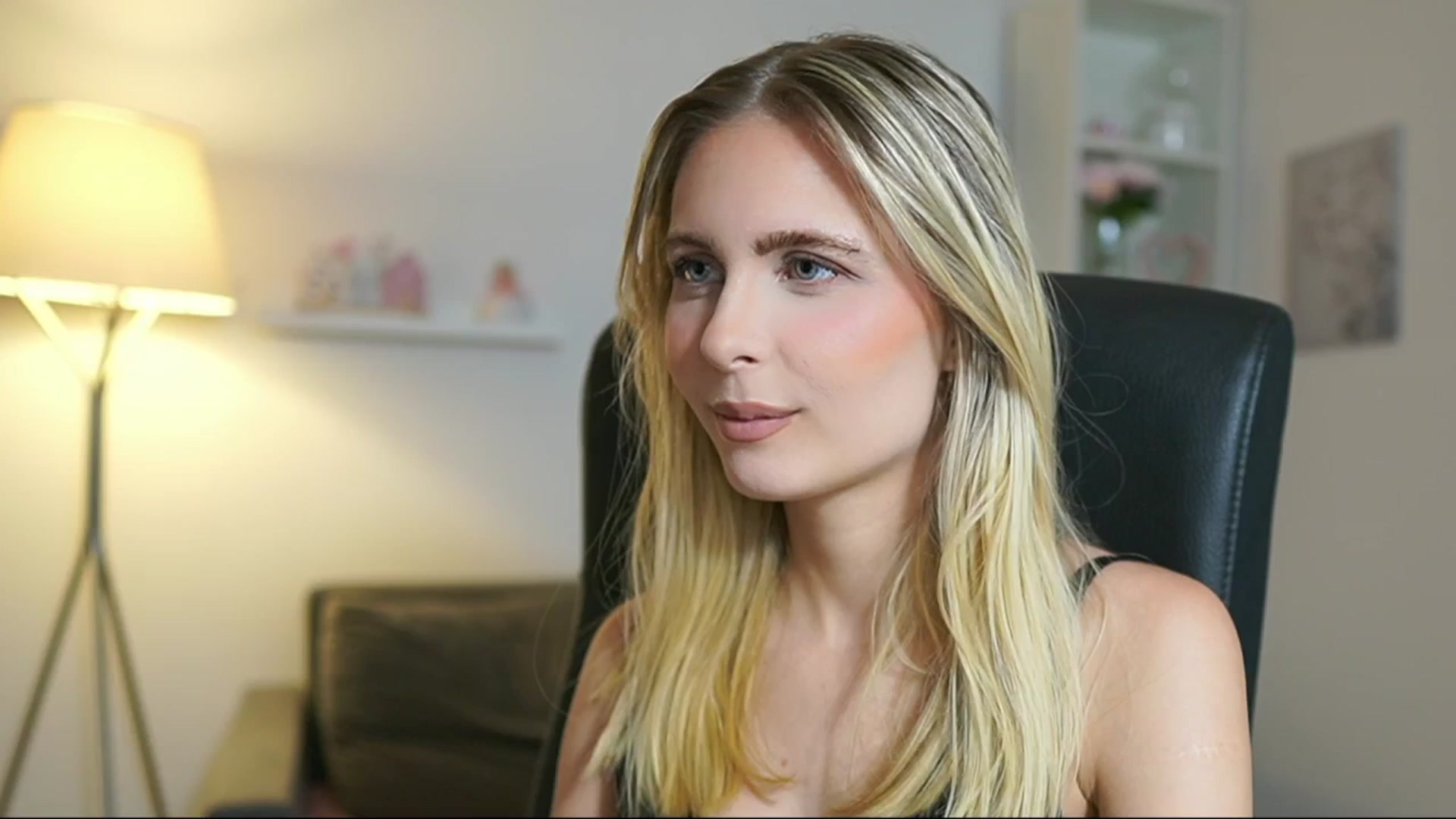 Gallery image thumbnail from Catecrago_'s myfreecams stream on, 07/07/2025, 13:39 image 7 of 20