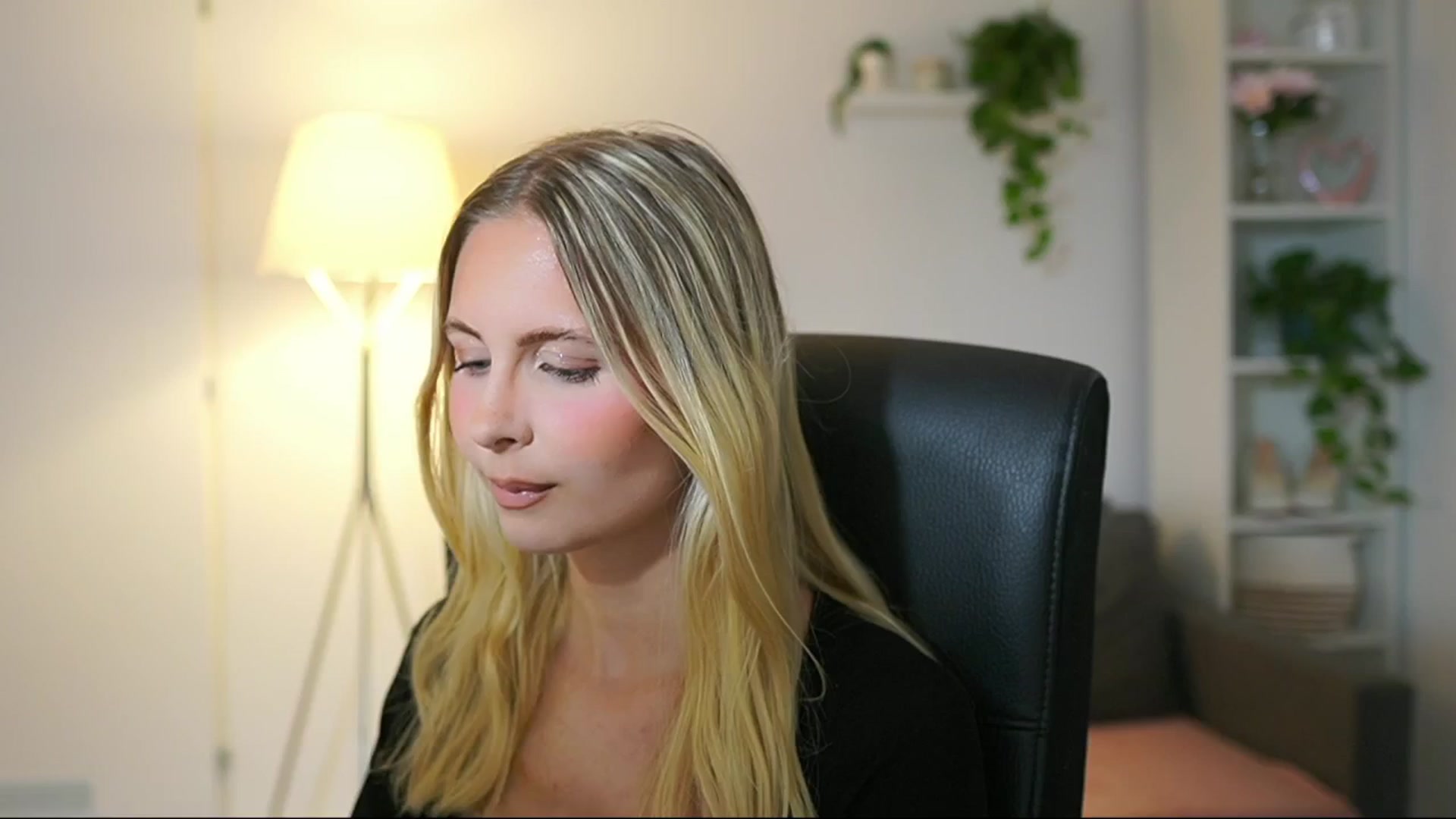 Gallery image thumbnail from Catecrago_'s myfreecams stream on, 07/29/2025, 13:44 image 2 of 20