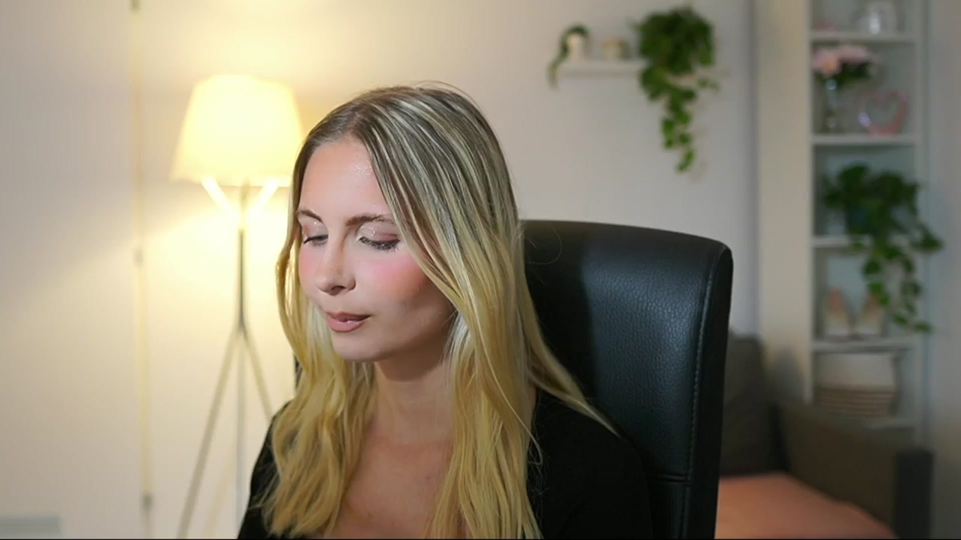 Gallery image thumbnail from Catecrago_'s myfreecams stream on, 07/29/2025, 13:44 image 4 of 20