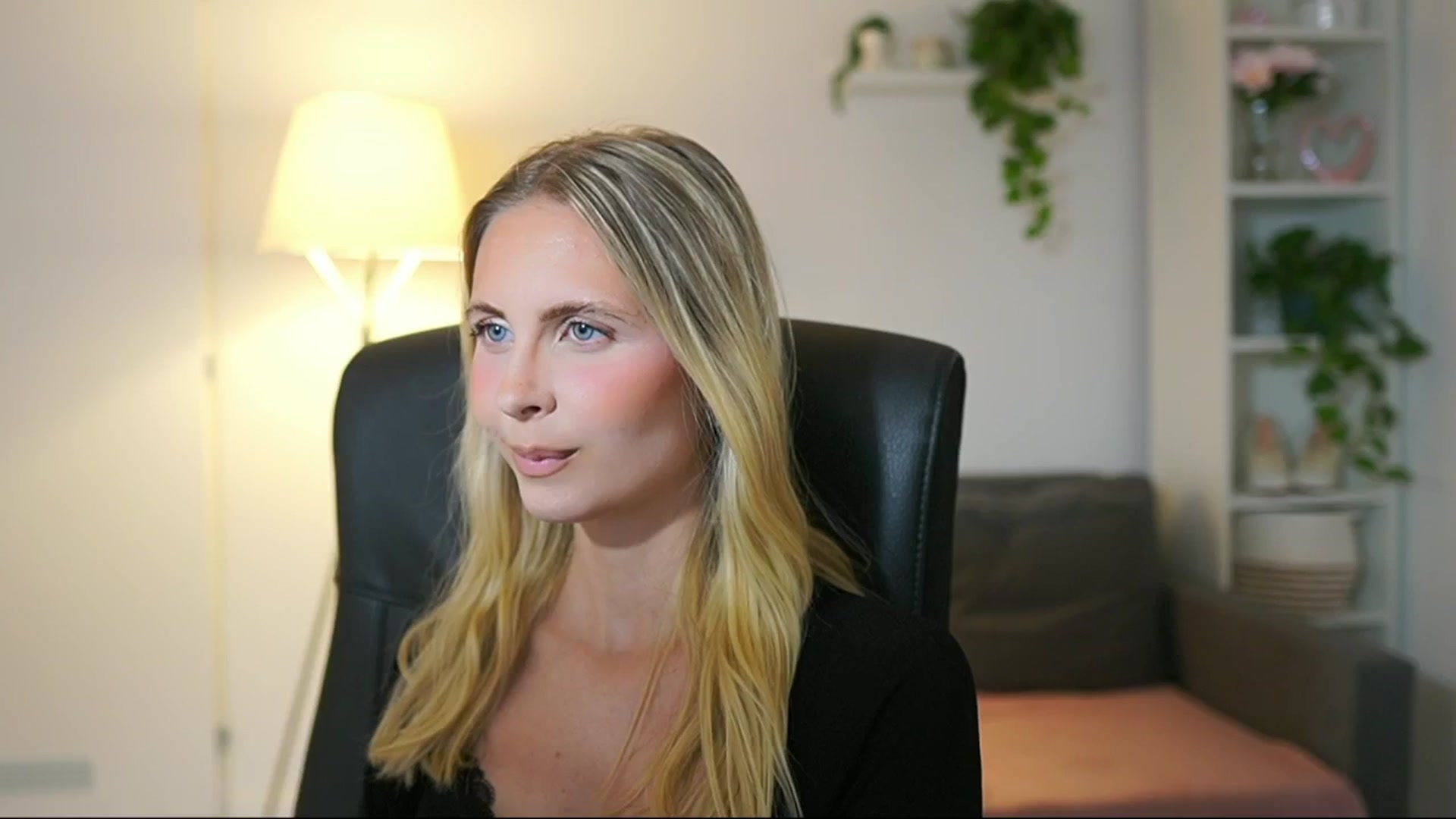 Gallery image thumbnail from Catecrago_'s myfreecams stream on, 07/29/2025, 17:54 image 19 of 20