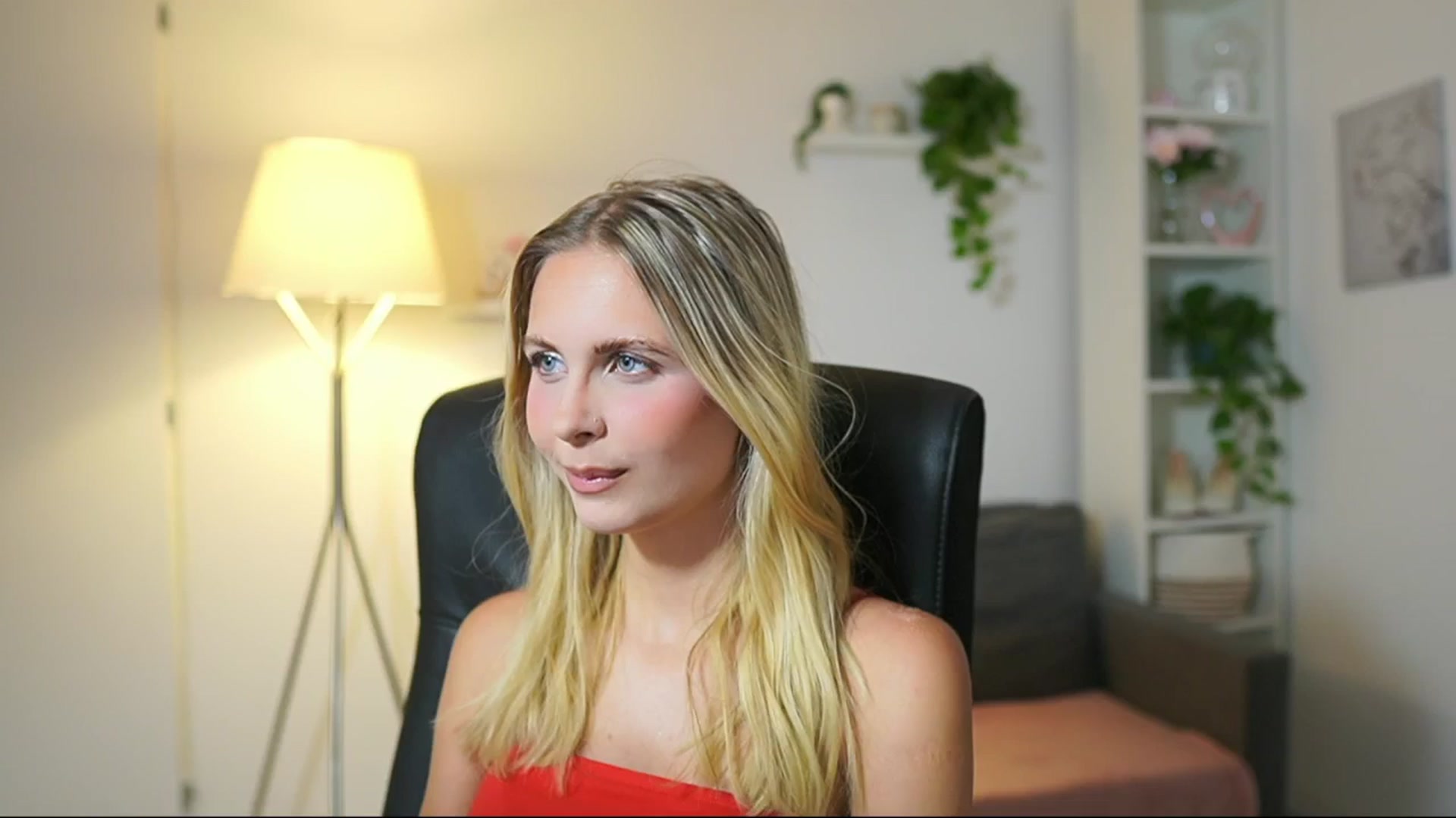 Gallery image thumbnail from Catecrago_'s myfreecams stream on, 07/30/2025, 11:33 image 1 of 20
