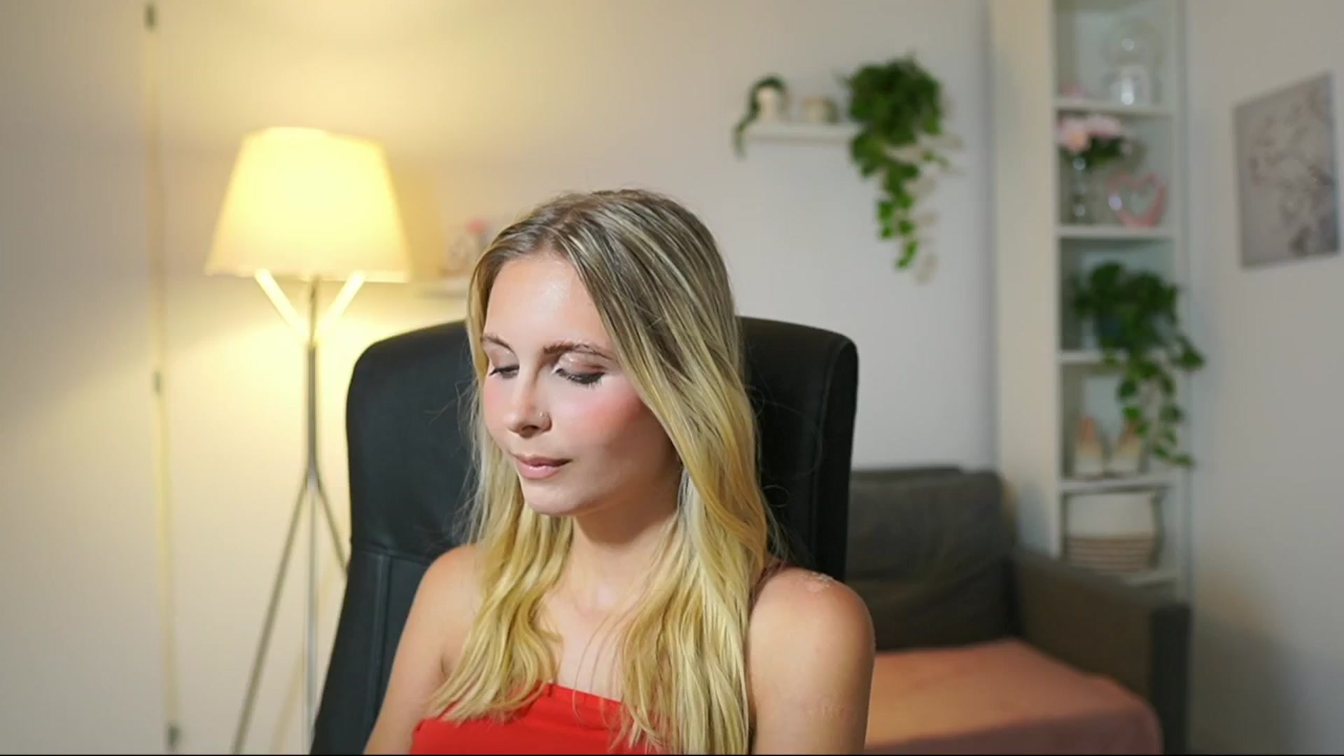 Gallery image thumbnail from Catecrago_'s myfreecams stream on, 07/30/2025, 12:58 image 12 of 20