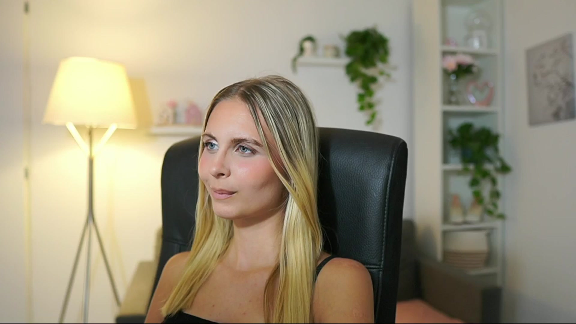 Gallery image thumbnail from Catecrago_'s myfreecams stream on, 08/01/2025, 14:41 image 20 of 20
