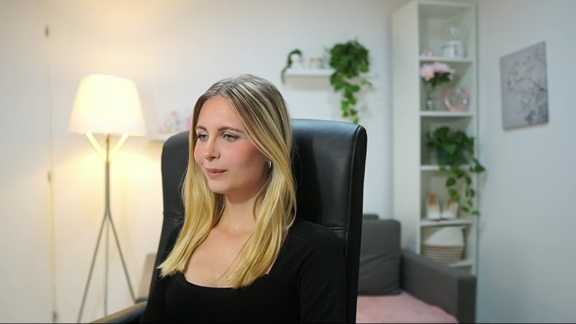 Gallery image thumbnail from Catecrago_'s myfreecams stream on, 08/05/2025, 09:53 image 3 of 20
