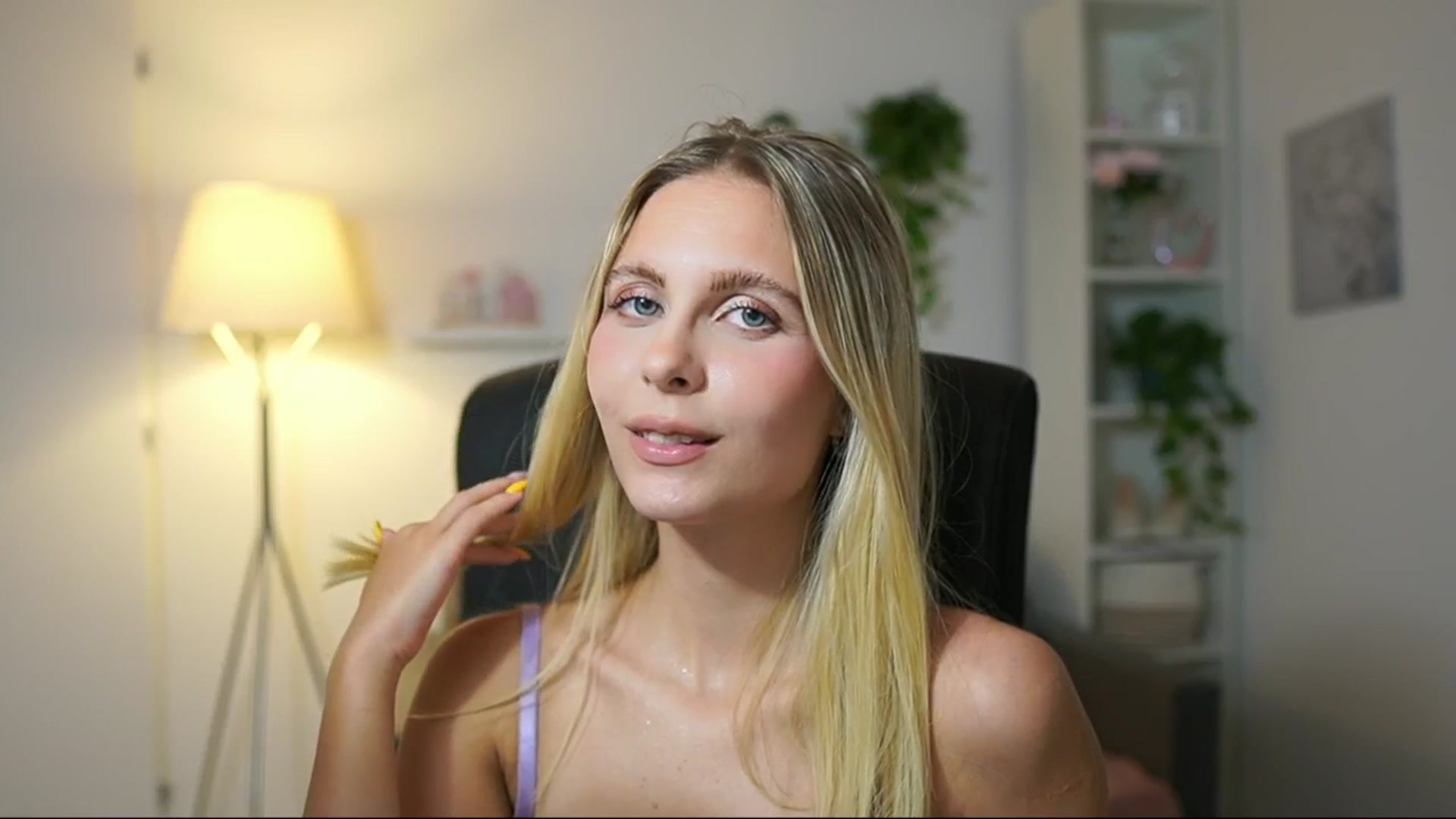Gallery image thumbnail from Catecrago_'s myfreecams stream on, 08/06/2025, 11:18 image 5 of 20