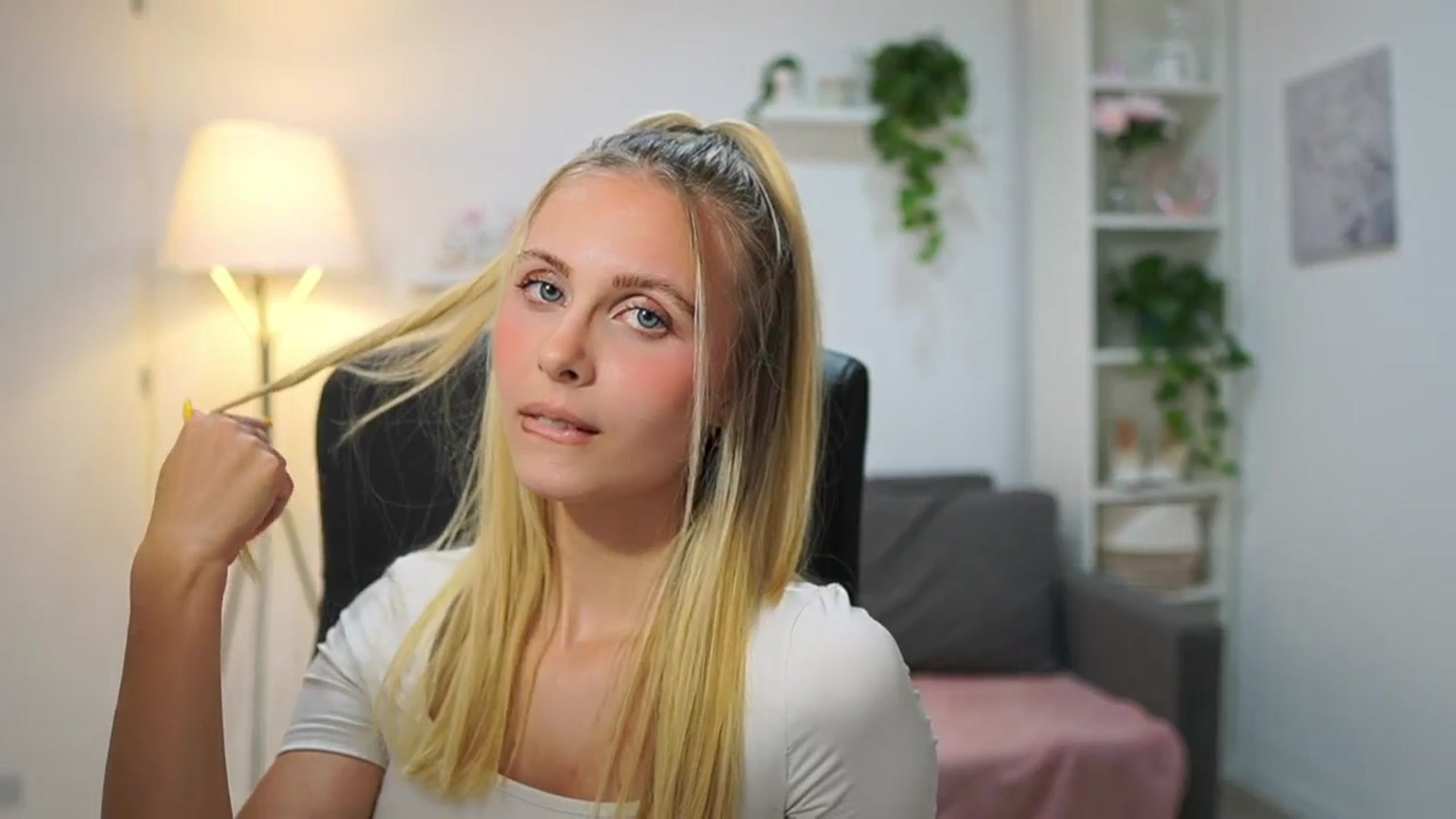 Gallery image thumbnail from Catecrago_'s myfreecams stream on, 08/11/2025, 11:58 image 7 of 20