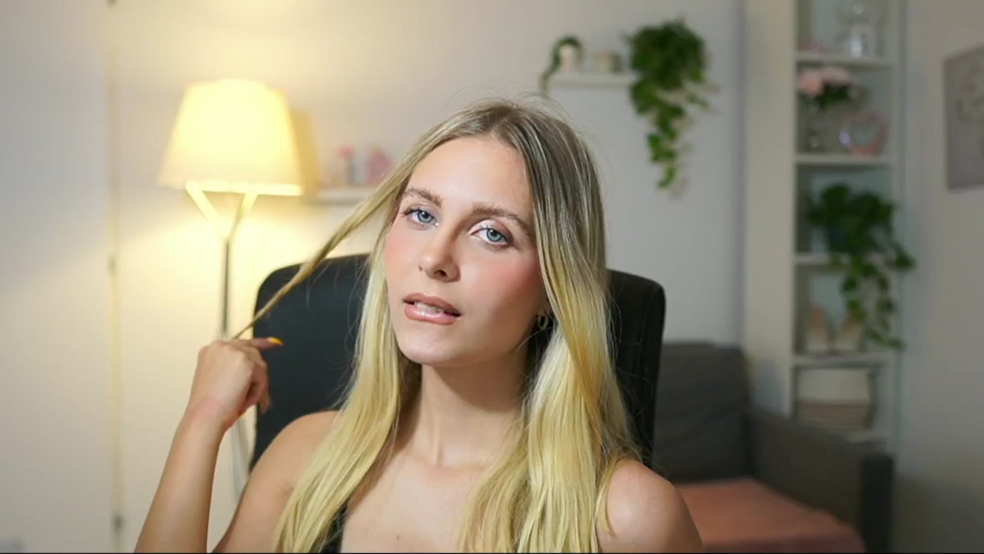 Gallery image thumbnail from Catecrago_'s myfreecams stream on, 09/03/2025, 12:54 image 3 of 20