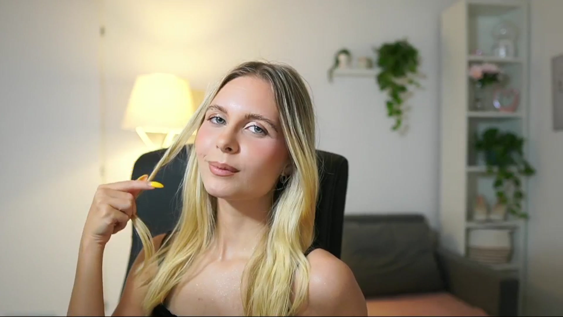 Gallery image thumbnail from Catecrago_'s myfreecams stream on, 09/05/2025, 10:00 image 14 of 20