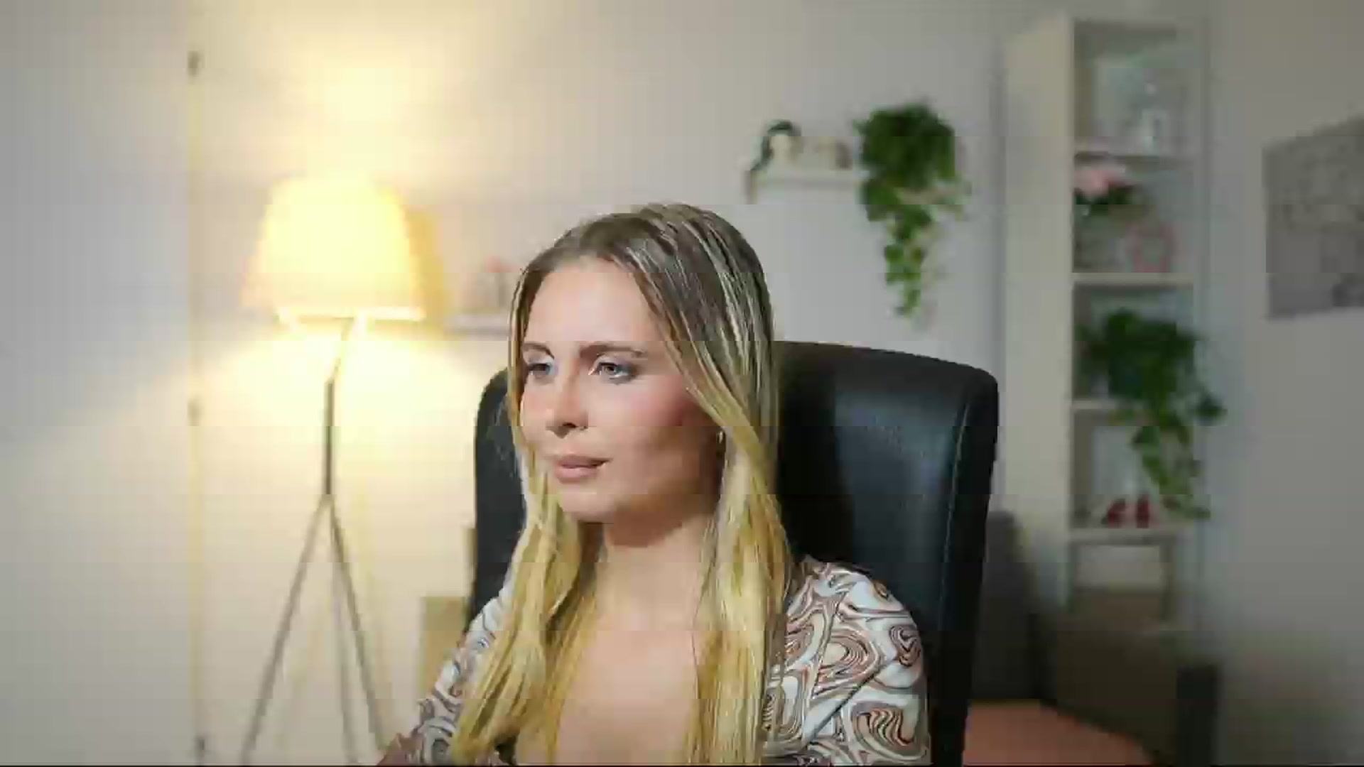 Gallery image thumbnail from Catecrago_'s myfreecams stream on, 09/23/2025, 15:58 image 4 of 20