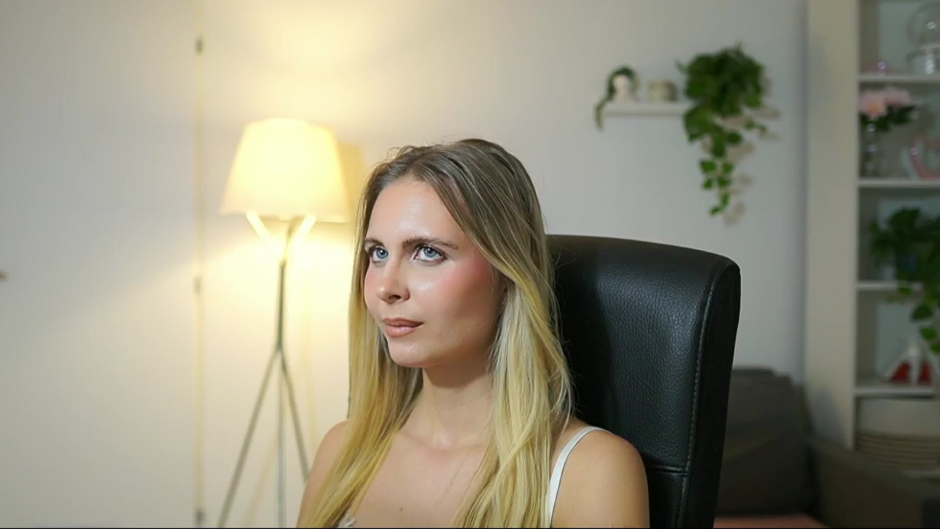 Gallery image thumbnail from Catecrago_'s myfreecams stream on, 10/02/2025, 16:55 image 20 of 20