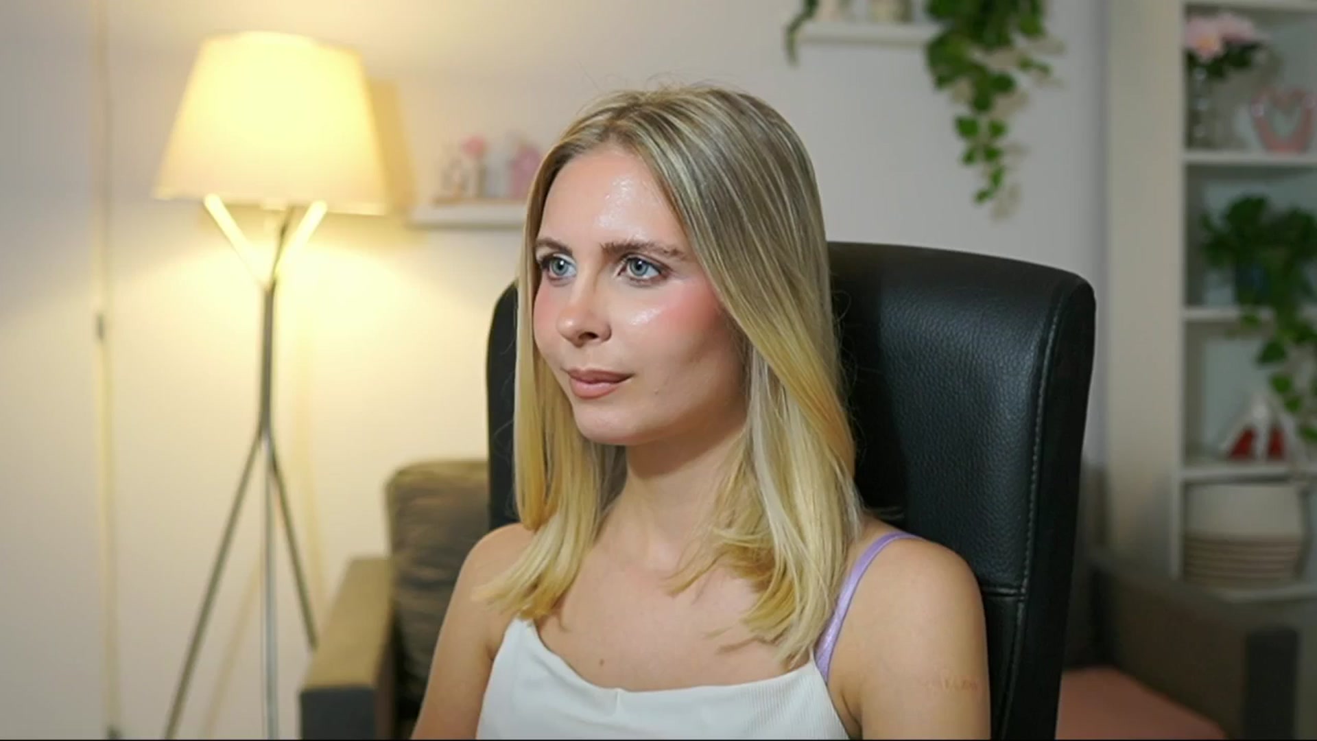 Gallery image thumbnail from Catecrago_'s myfreecams stream on, 10/07/2025, 12:54 image 3 of 20