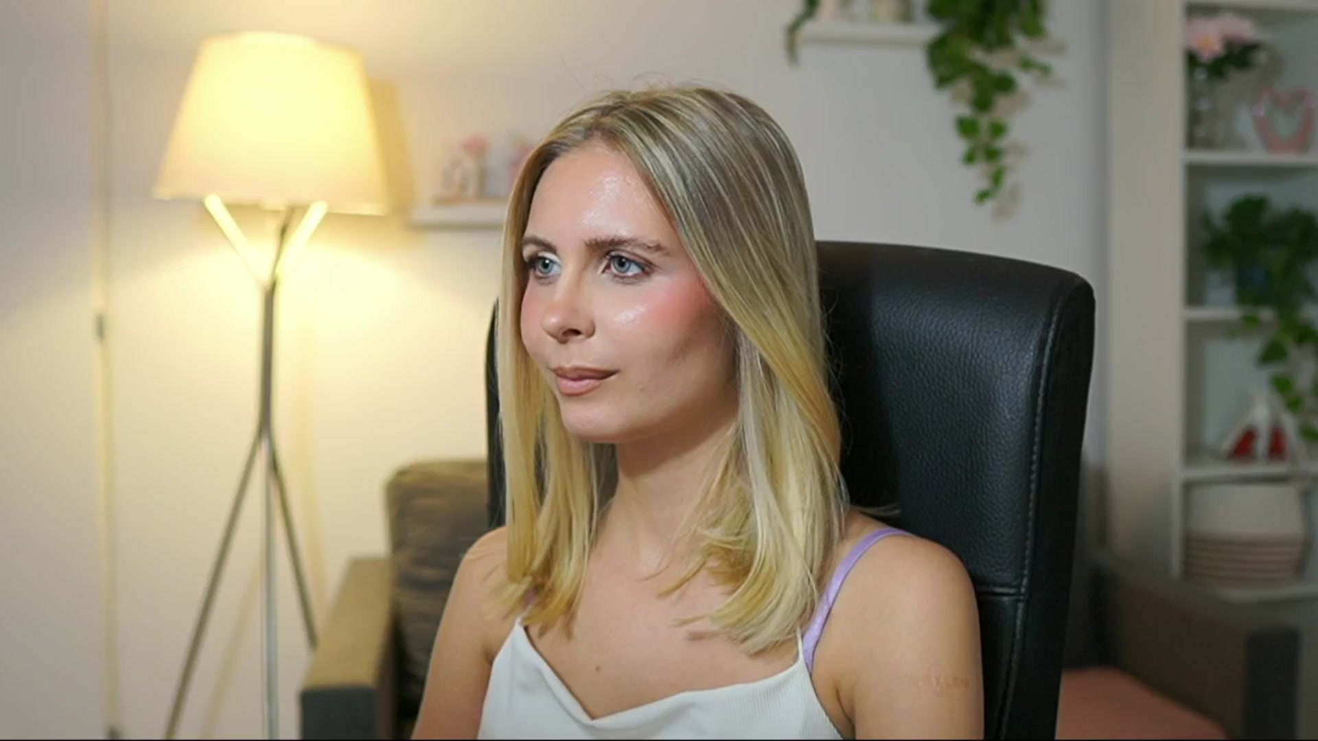 Gallery image thumbnail from Catecrago_'s myfreecams stream on, 10/07/2025, 12:54 image 1 of 20