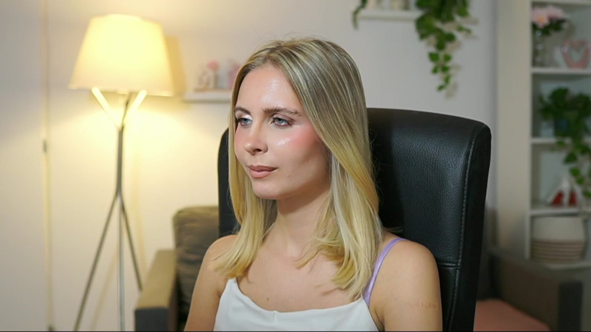 Gallery image thumbnail from Catecrago_'s myfreecams stream on, 10/07/2025, 12:54 image 2 of 20