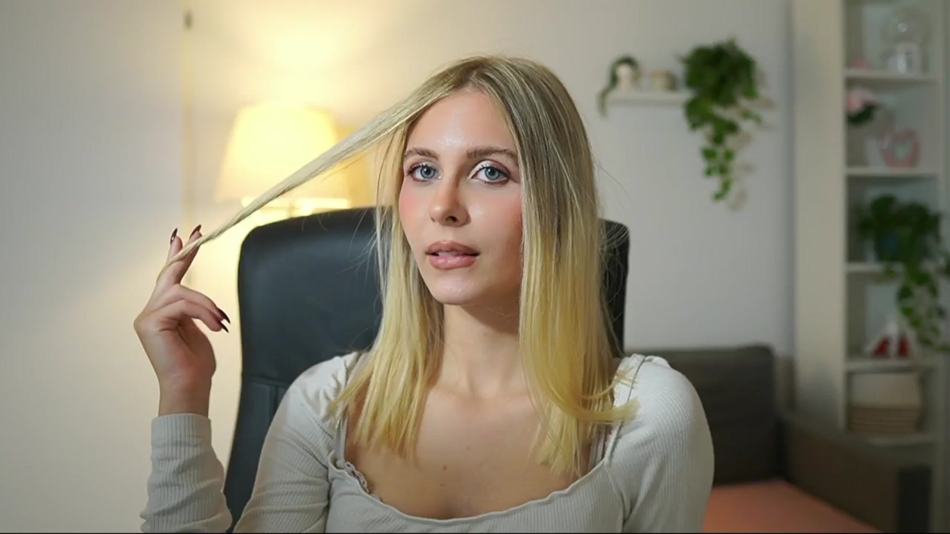 Gallery image thumbnail from Catecrago_'s myfreecams stream on, 10/14/2025, 09:53 image 20 of 20