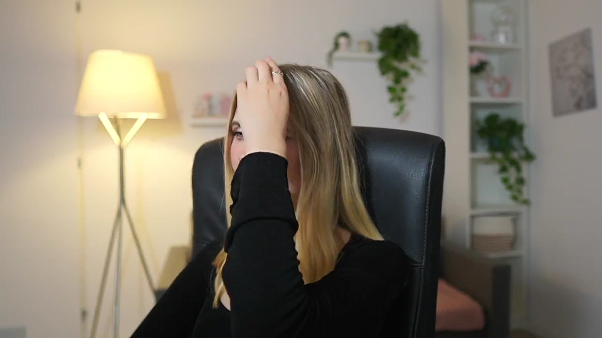 Gallery image thumbnail from Catecrago_'s myfreecams stream on, 12/10/2025, 16:12 image 19 of 20