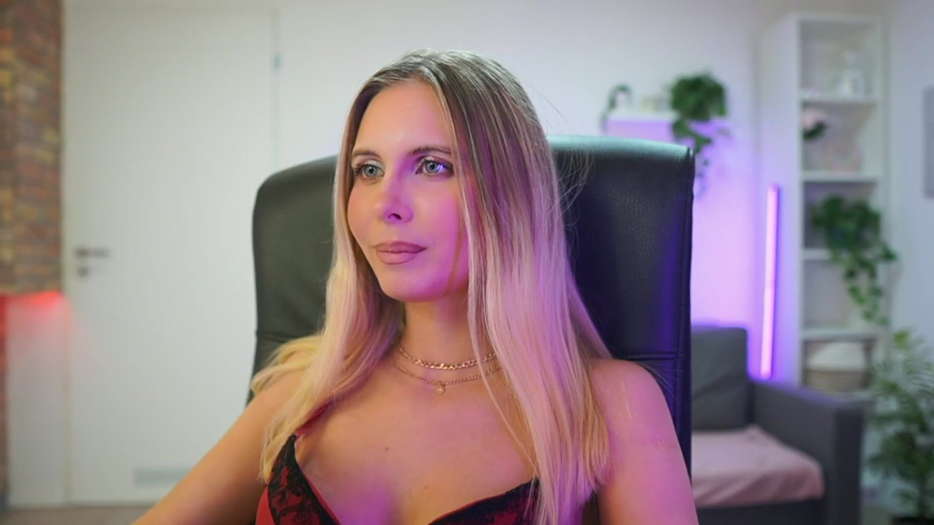 Gallery image thumbnail from Catecrago_'s myfreecams stream on, 01/28/2026, 15:18 image 20 of 20