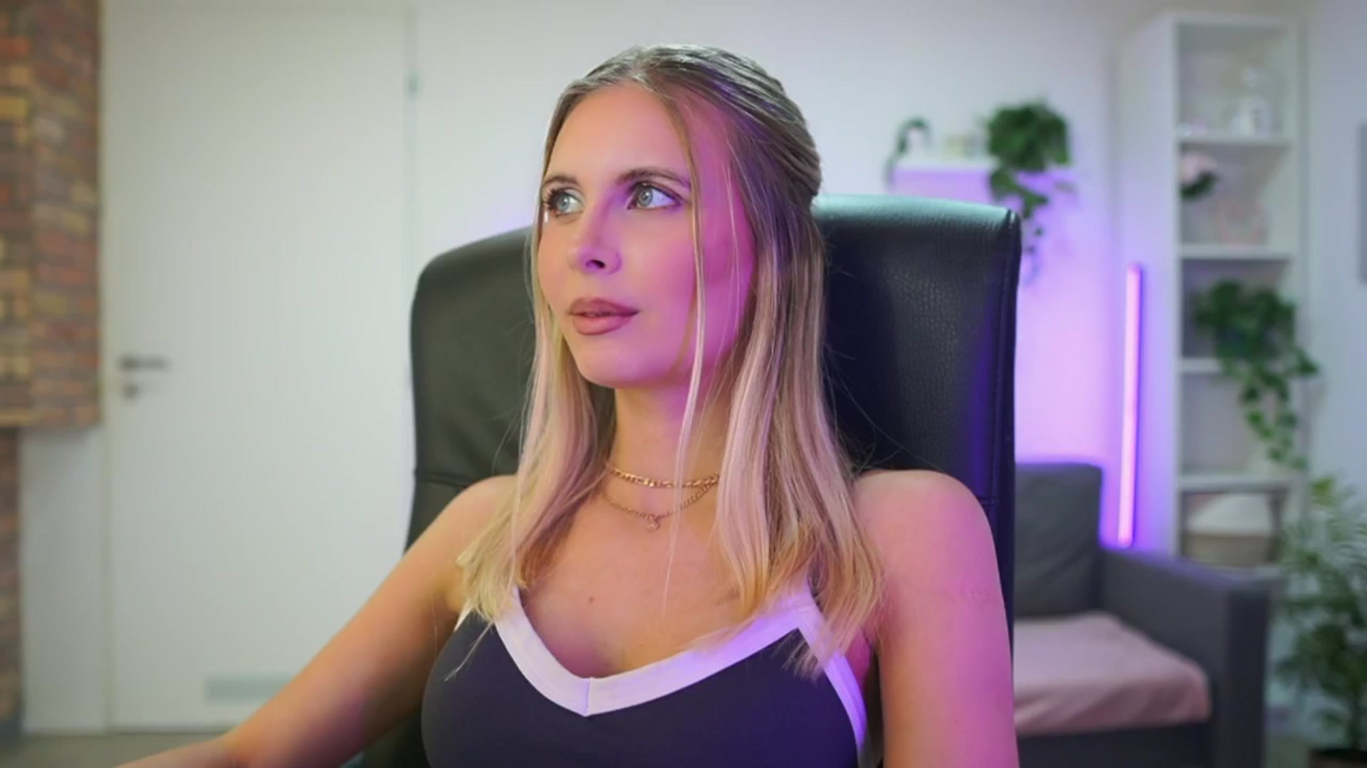 Gallery image thumbnail from Catecrago_'s myfreecams stream on, 01/29/2026, 14:36 image 1 of 20