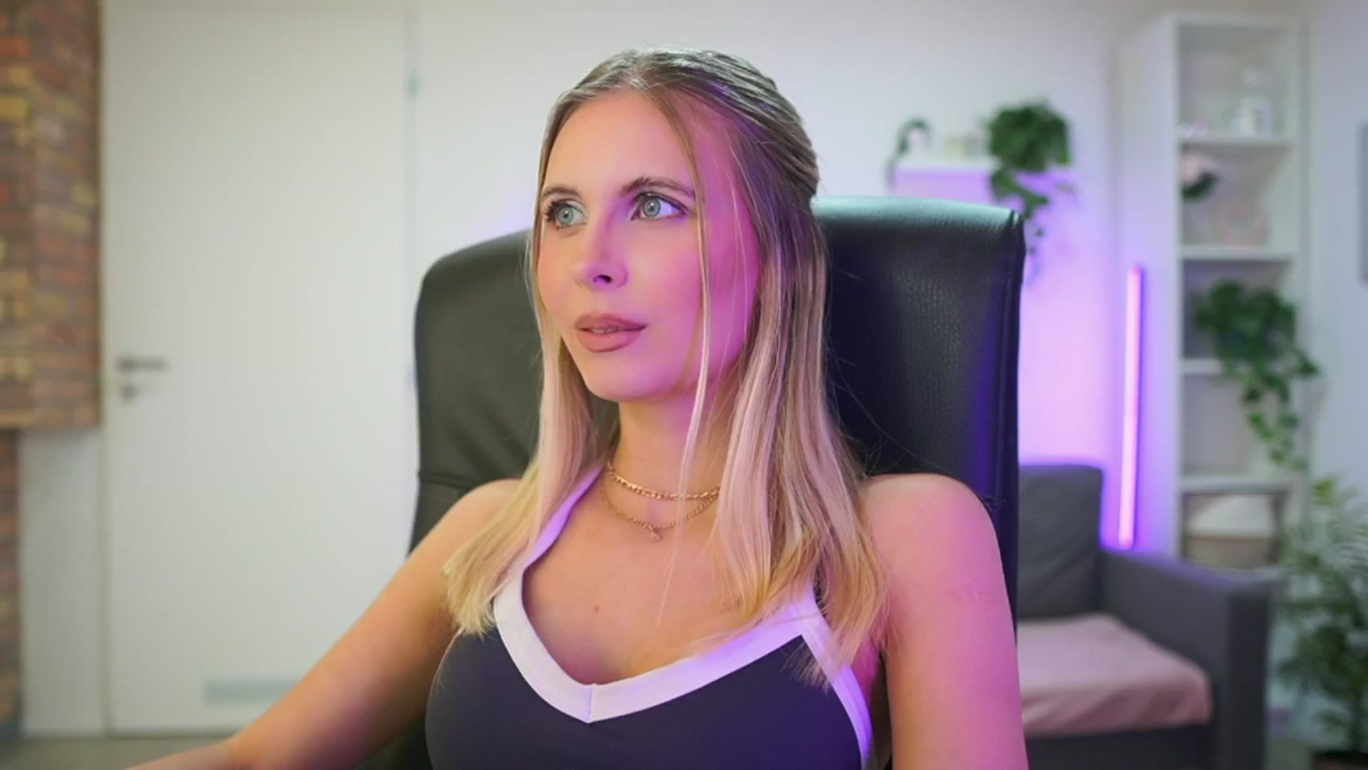 Gallery image thumbnail from Catecrago_'s myfreecams stream on, 01/29/2026, 14:36 image 5 of 20