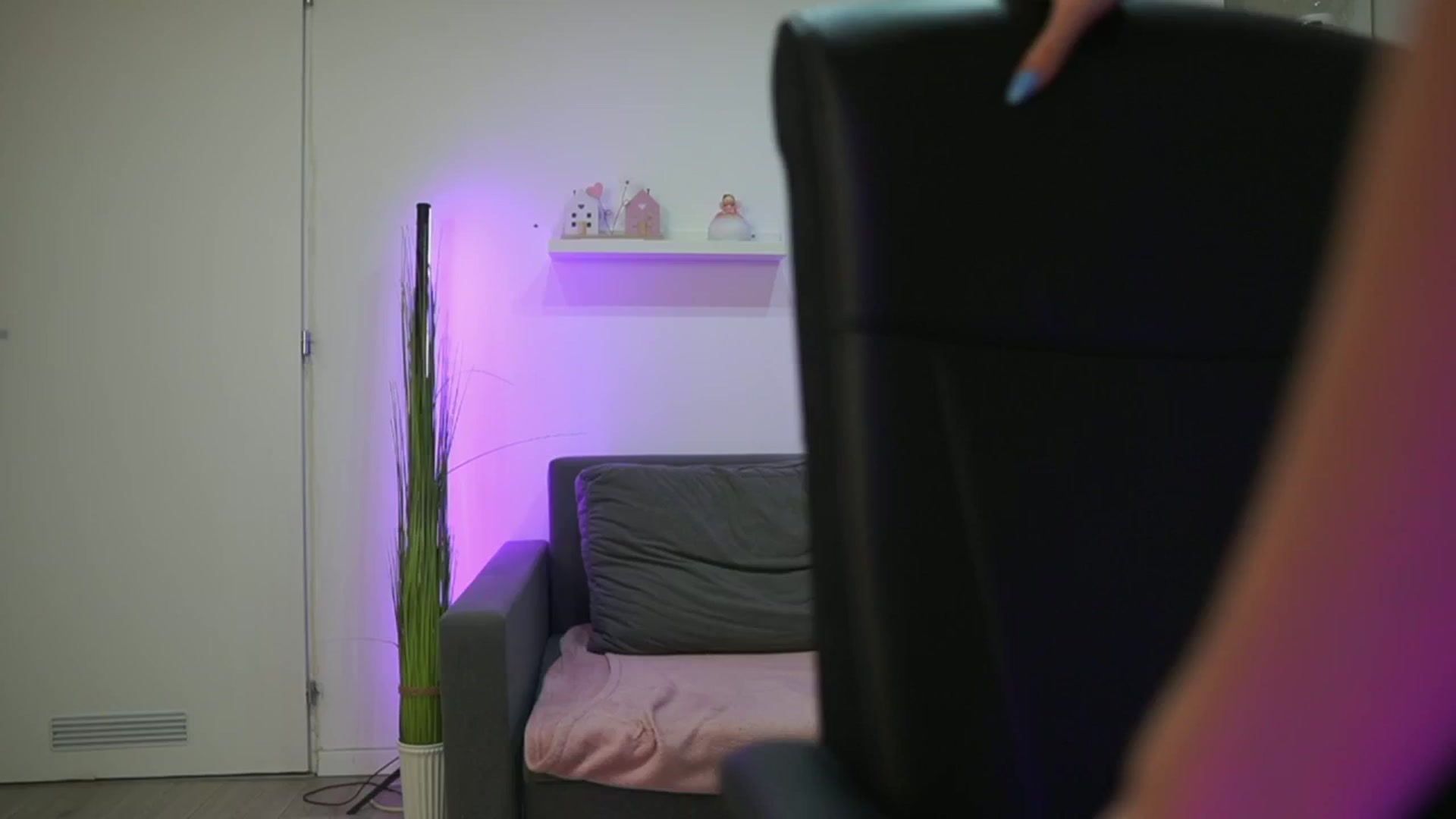 Gallery image thumbnail from Catecrago_'s myfreecams stream on, 02/04/2026, 18:51 image 3 of 20