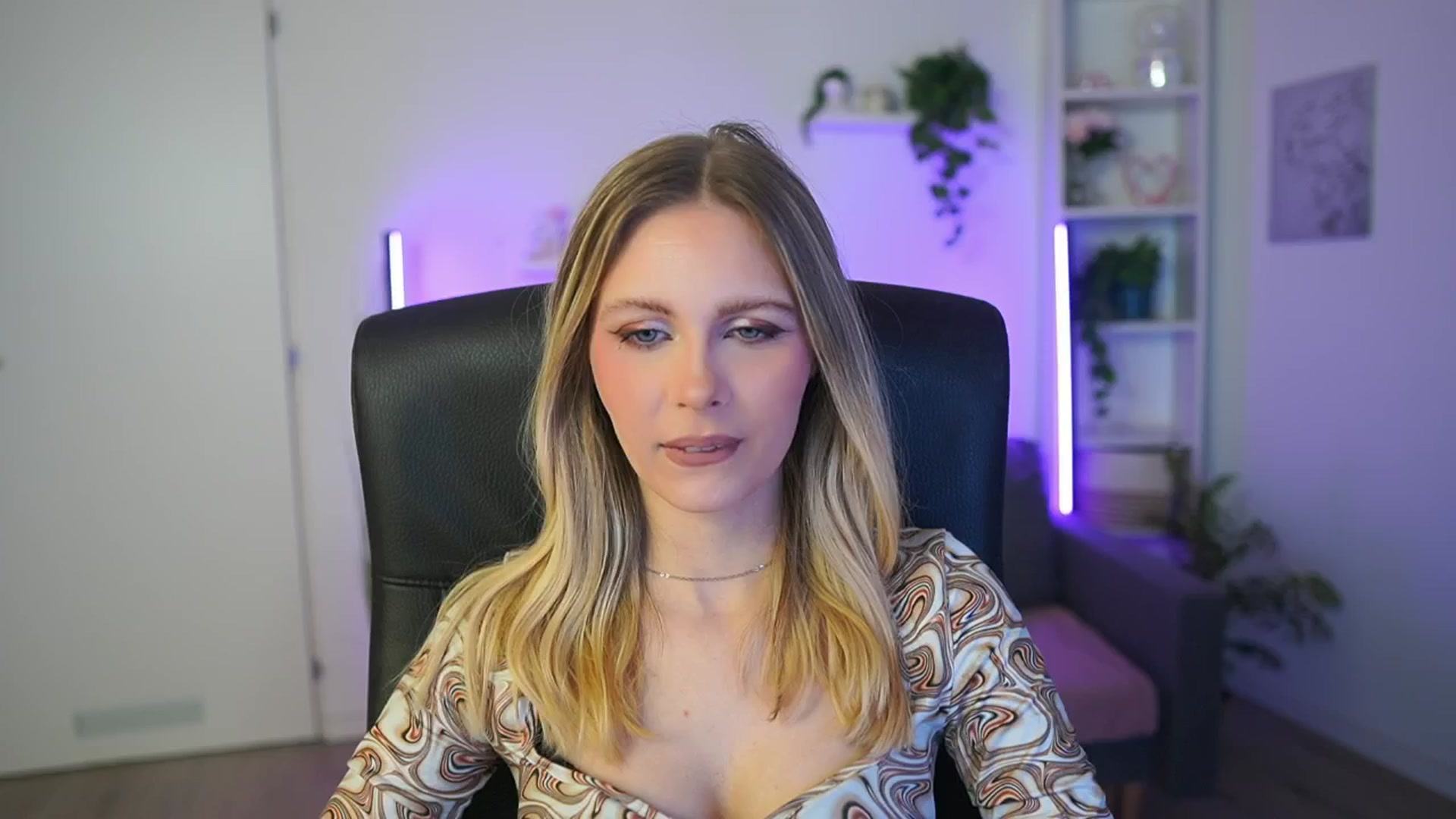 Gallery image thumbnail from Catecrago_'s myfreecams stream on, 02/19/2026, 12:22 image 1 of 20