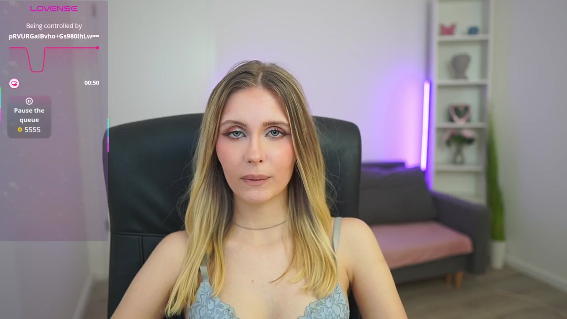 Gallery image thumbnail from Catecrago_'s myfreecams stream on, 03/04/2026, 12:32 image 19 of 20
