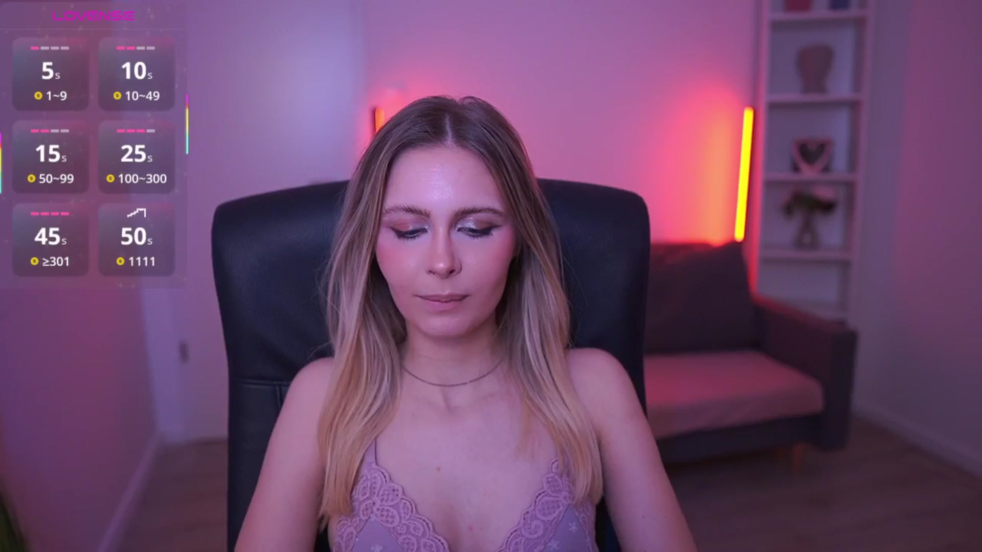 Gallery image thumbnail from Catecrago_'s myfreecams stream on, 03/06/2026, 13:06 image 13 of 20