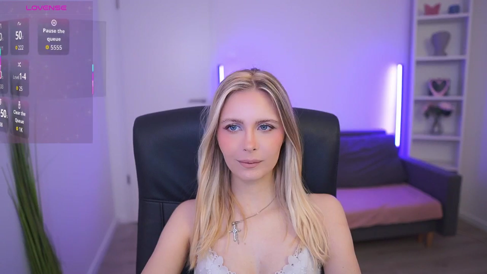 Gallery image thumbnail from Catecrago_'s myfreecams stream on, 03/09/2026, 10:29 image 5 of 20
