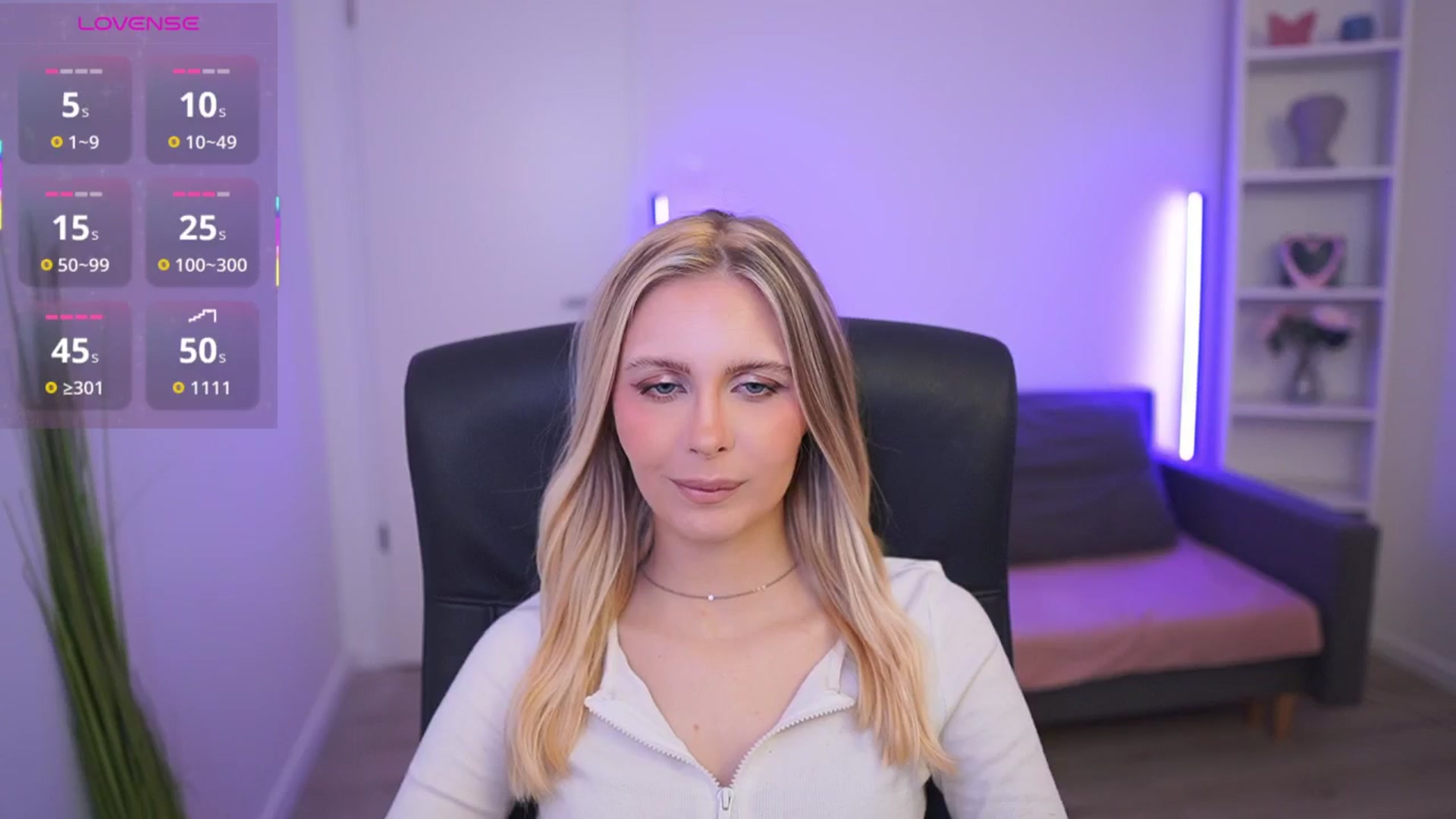 Gallery image thumbnail from Catecrago_'s myfreecams stream on, 03/09/2026, 12:04 image 17 of 20