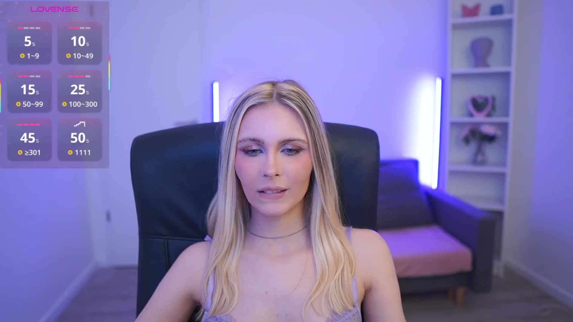 Gallery image thumbnail from Catecrago_'s myfreecams stream on, 03/10/2026, 13:16 image 17 of 20