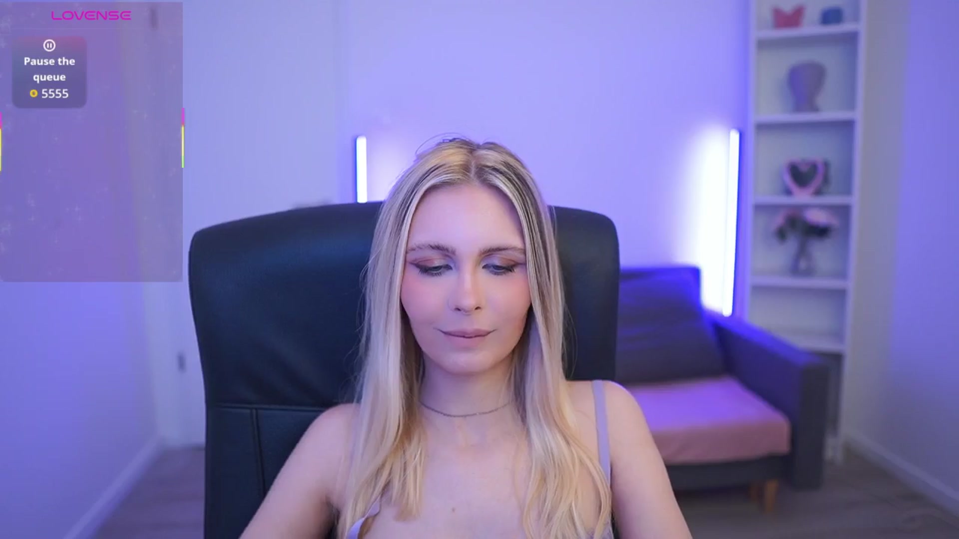 Gallery image thumbnail from Catecrago_'s myfreecams stream on, 03/10/2026, 13:16 image 20 of 20