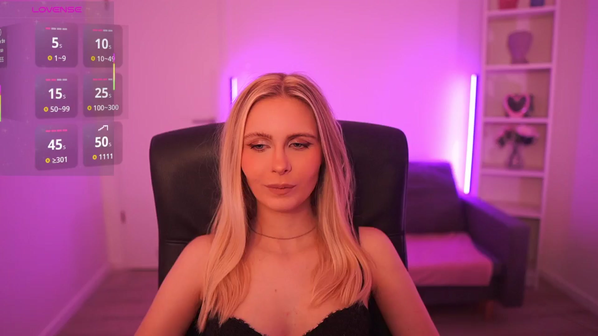 Gallery image thumbnail from Catecrago_'s myfreecams stream on, 03/11/2026, 18:03 image 5 of 20