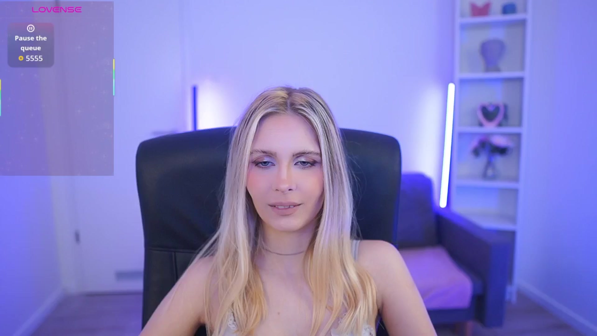 Gallery image thumbnail from Catecrago_'s myfreecams stream on, 03/13/2026, 11:10 image 18 of 20