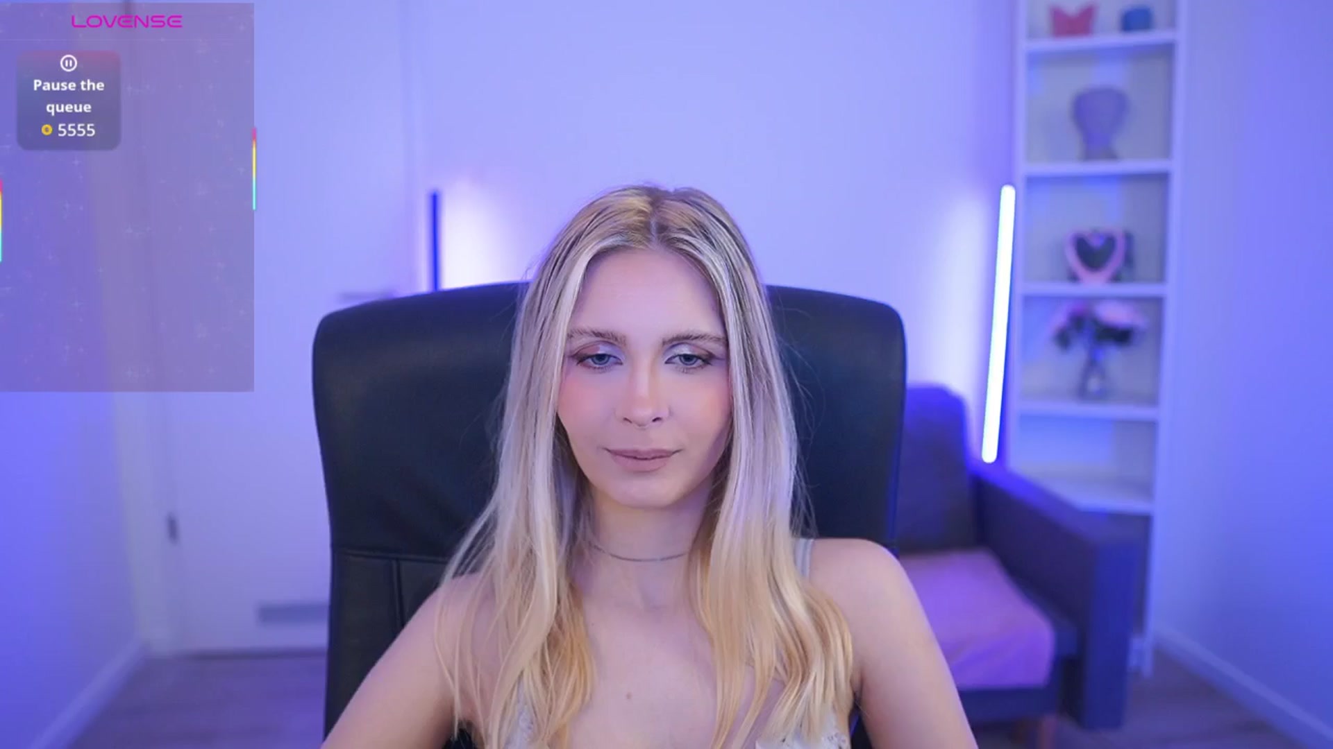 Gallery image thumbnail from Catecrago_'s myfreecams stream on, 03/13/2026, 11:10 image 15 of 20
