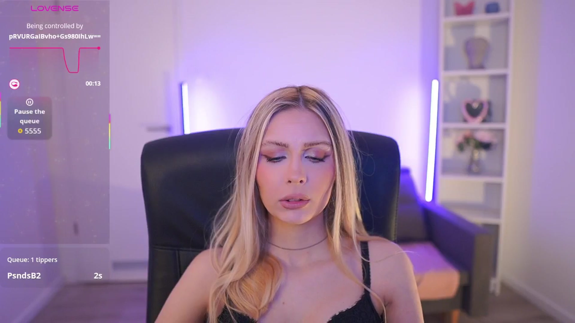 Gallery image thumbnail from Catecrago_'s myfreecams stream on, 03/16/2026, 12:35 image 7 of 20