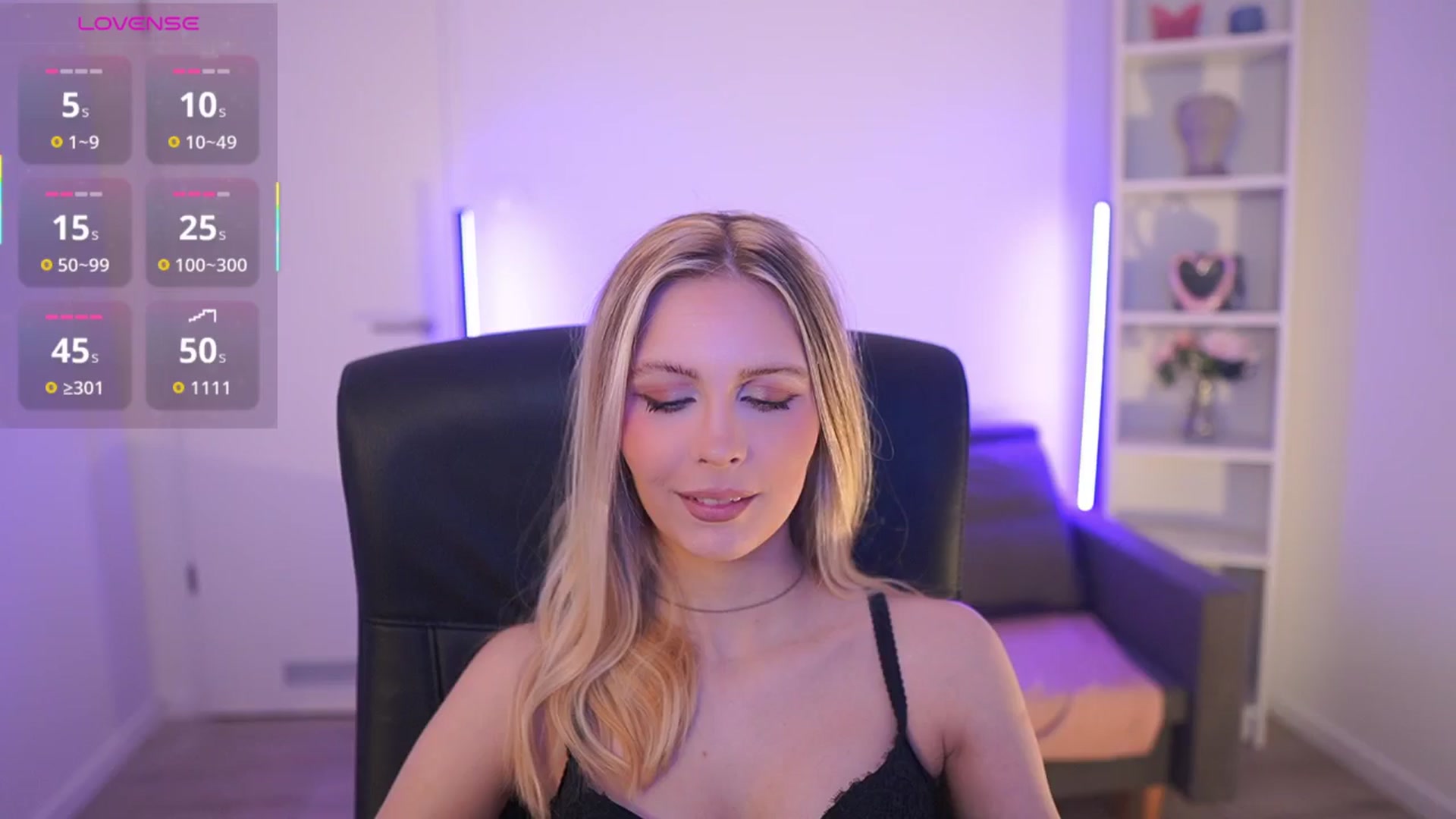 Gallery image thumbnail from Catecrago_'s myfreecams stream on, 03/16/2026, 12:35 image 2 of 20